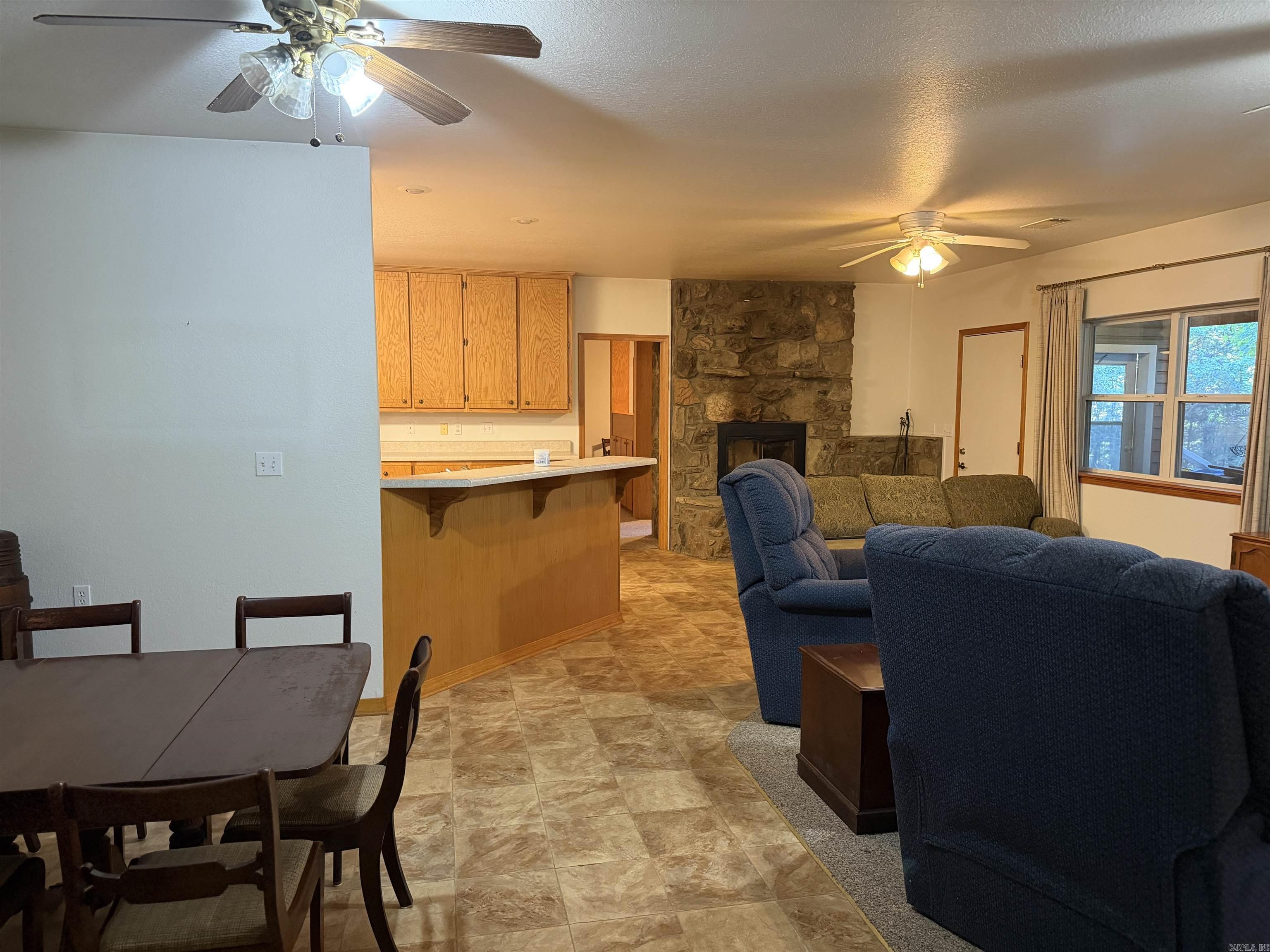 1418 Grassy Hollow Road Property Photo 14