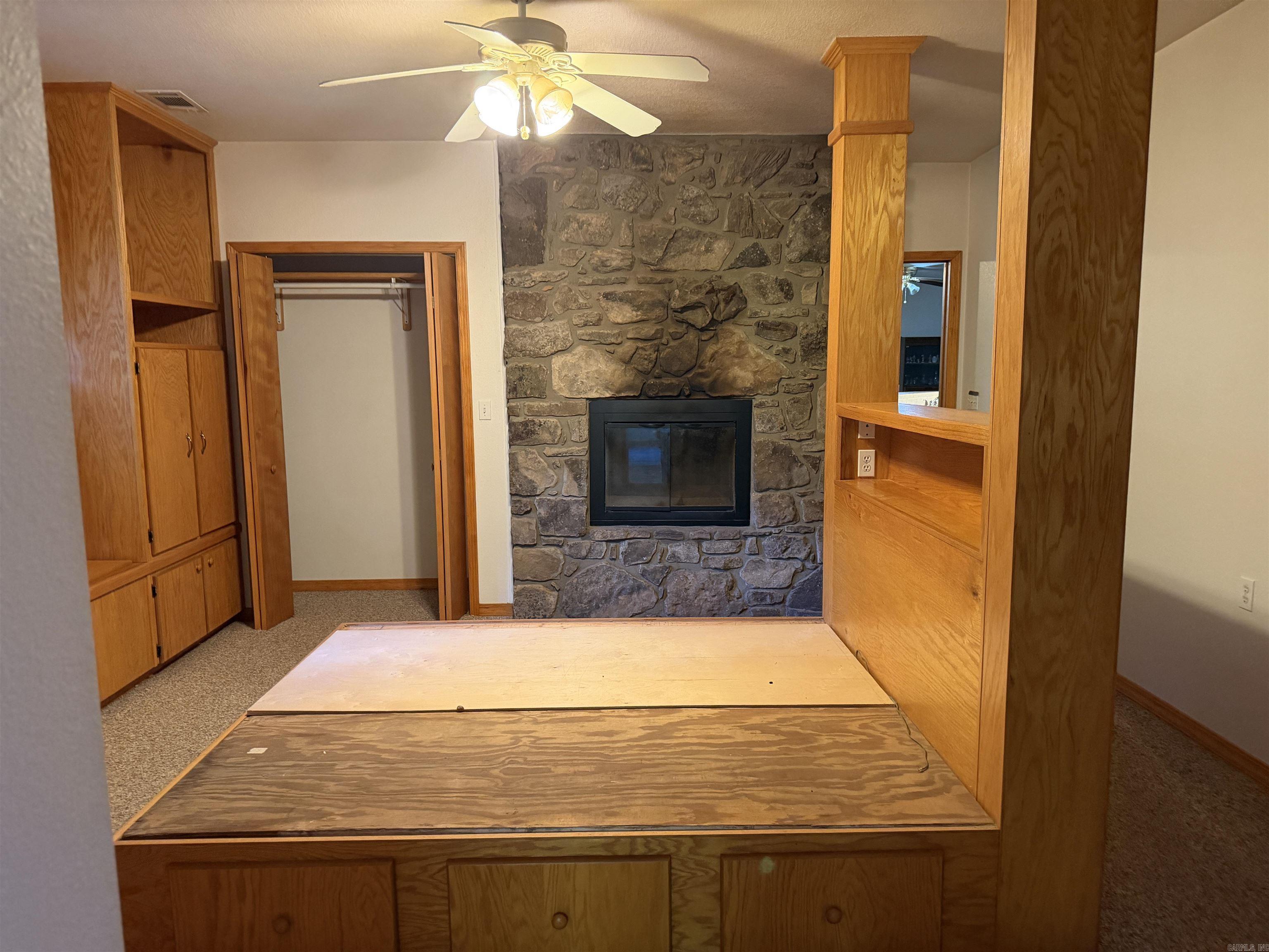 1418 Grassy Hollow Road Property Photo 20