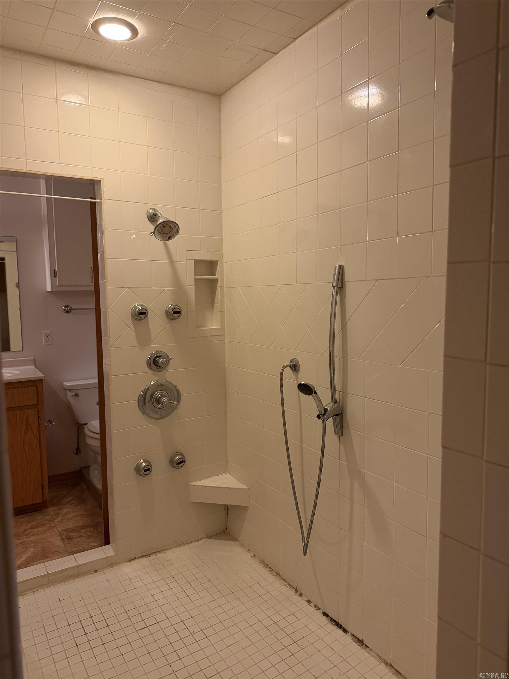 1418 Grassy Hollow Road Property Photo 32