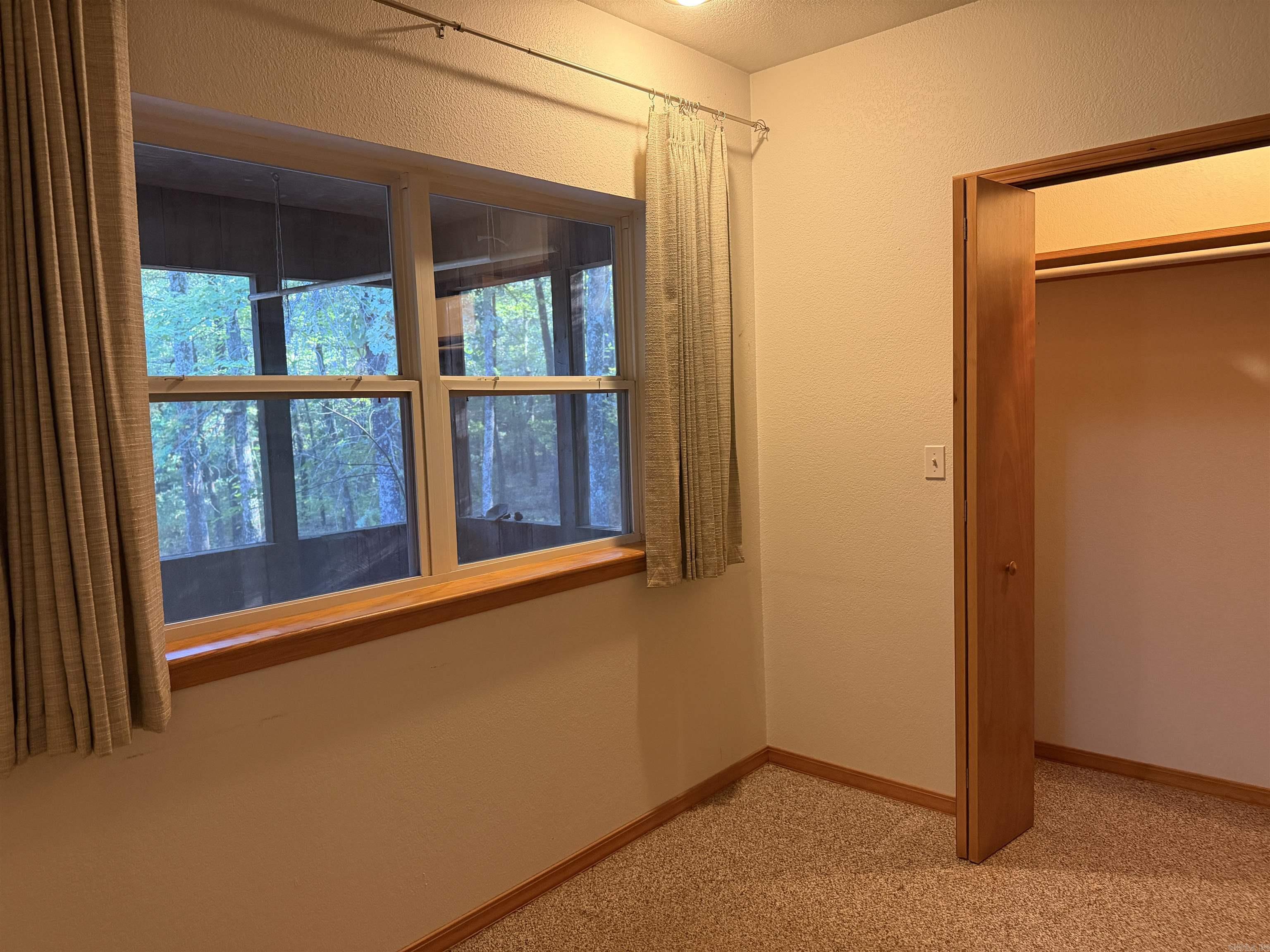 1418 Grassy Hollow Road Property Photo 39