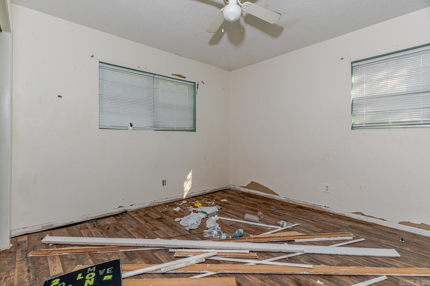 2410 Westacre Dr Property Photo 14