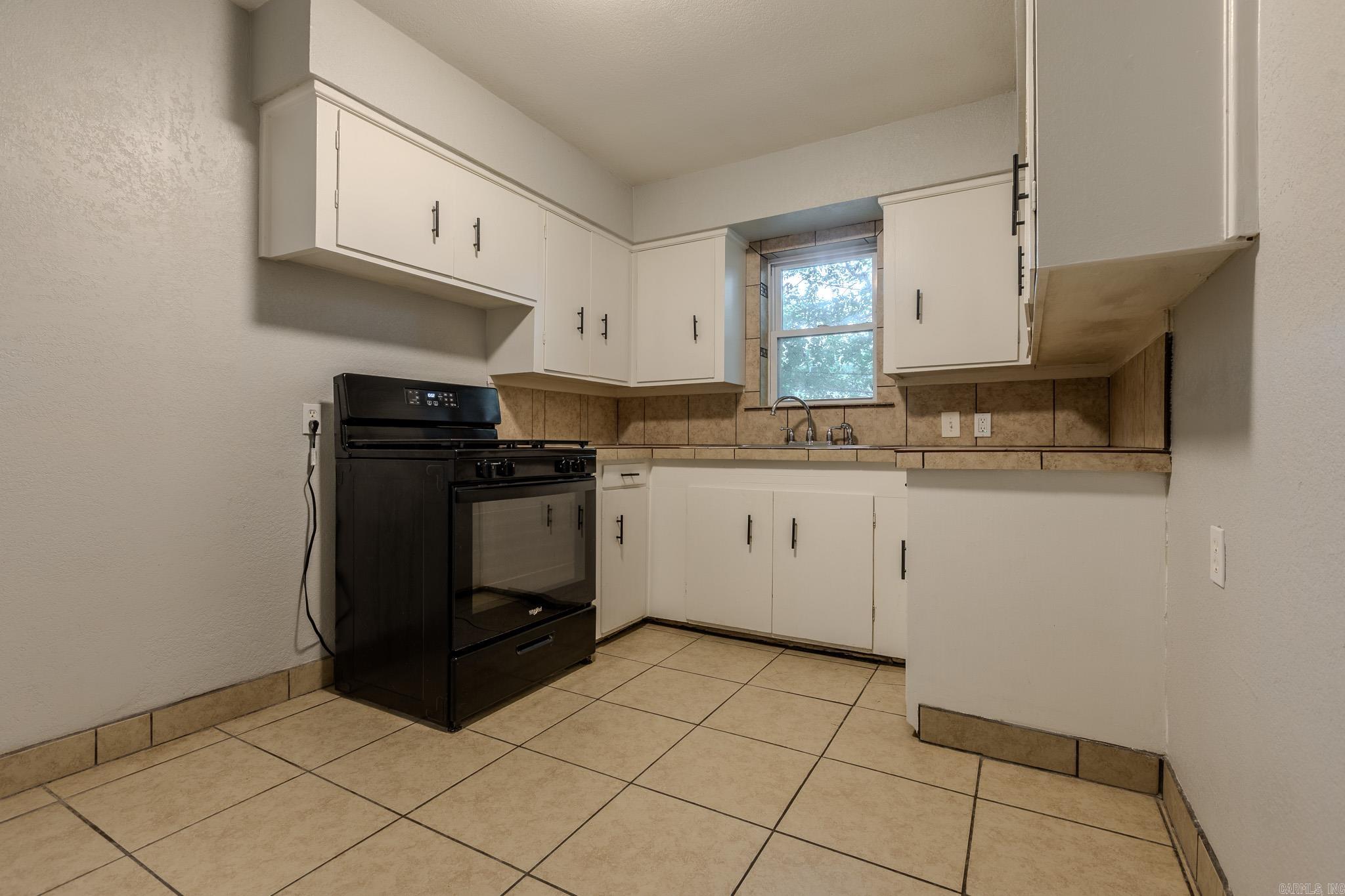 5211 W 23rd Street Property Photo 15