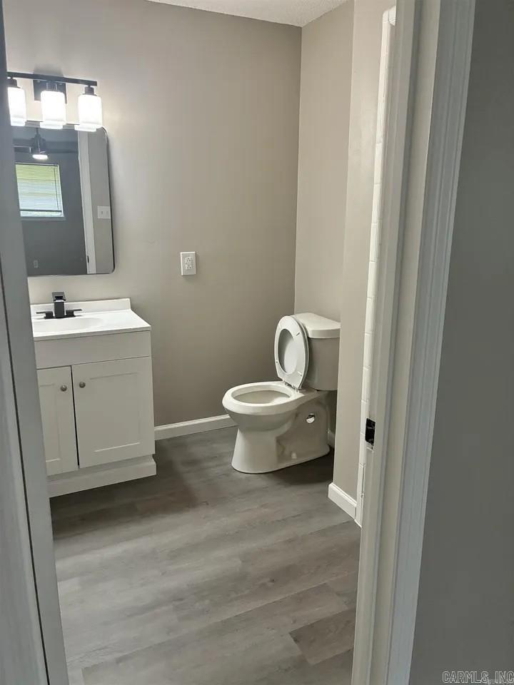 20 Forest Oaks Street Property Photo 2
