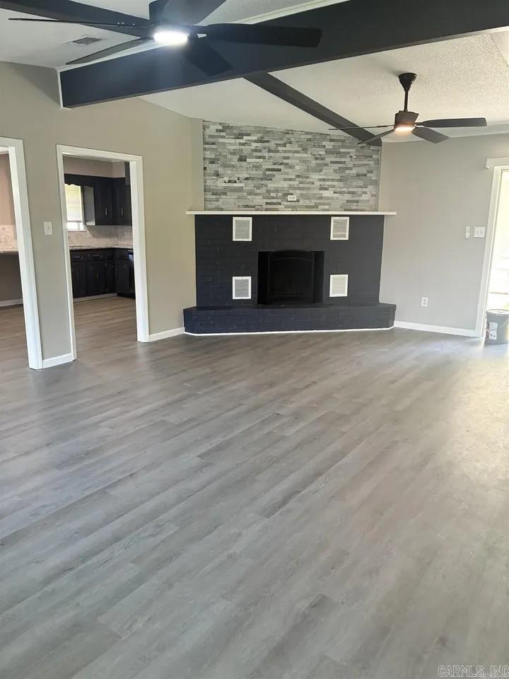 20 Forest Oaks Street Property Photo 5