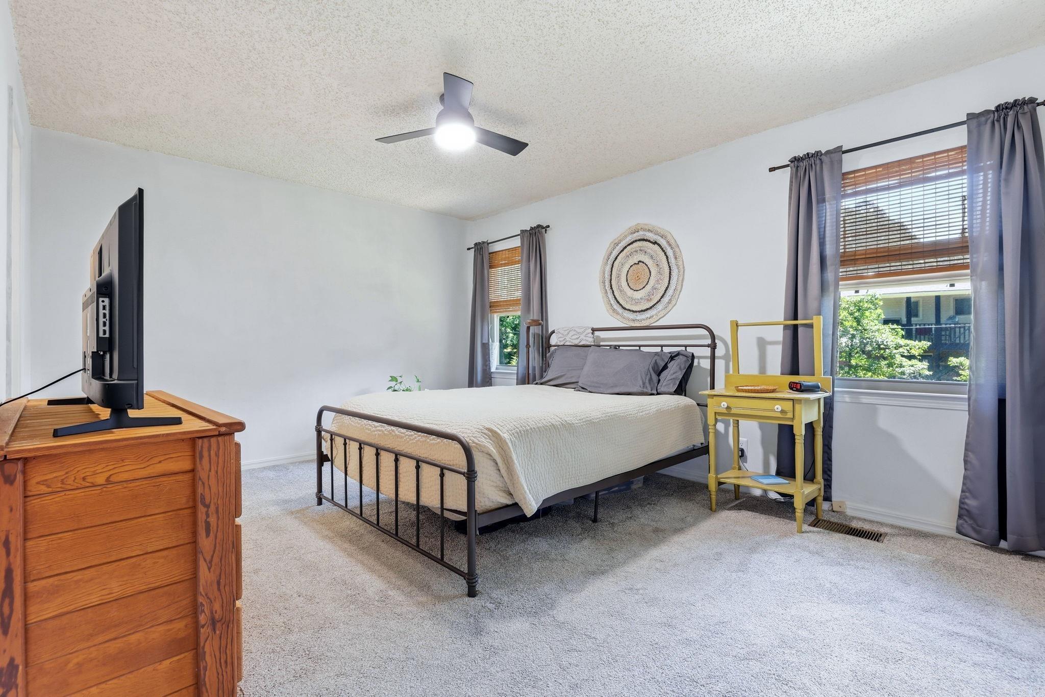 2511 Hickorynut Court Property Photo 23