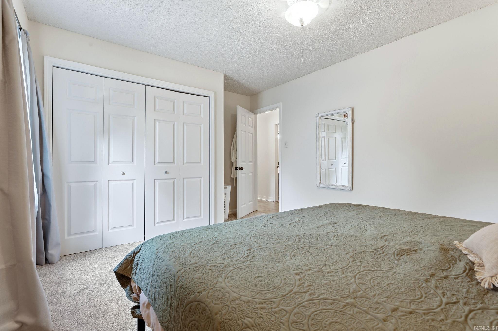 2511 Hickorynut Court Property Photo 25