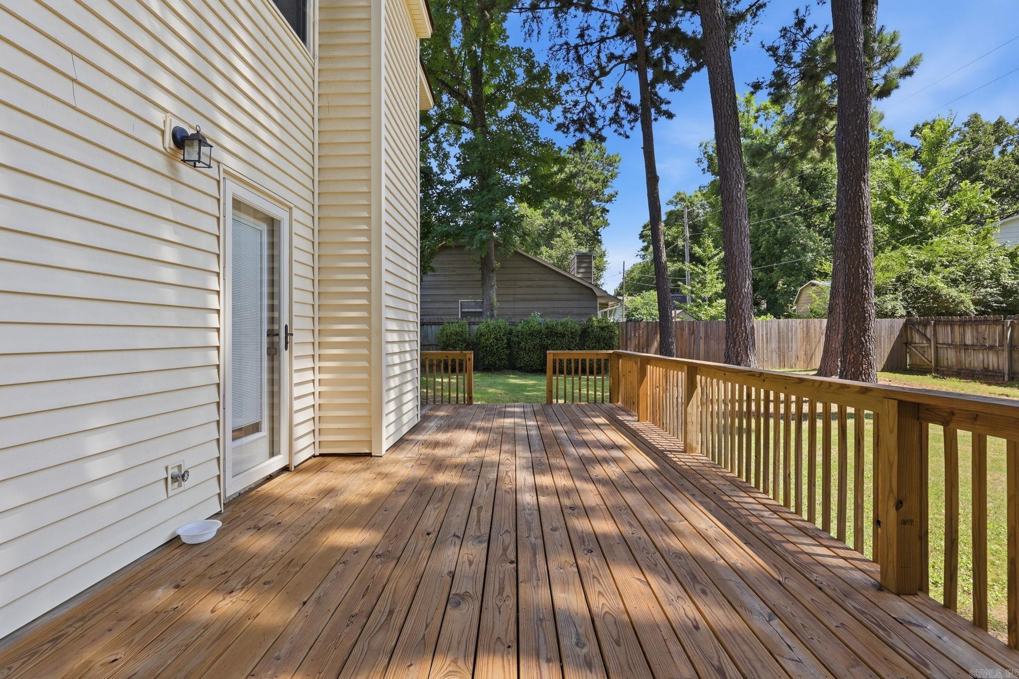 2511 Hickorynut Court Property Photo 32