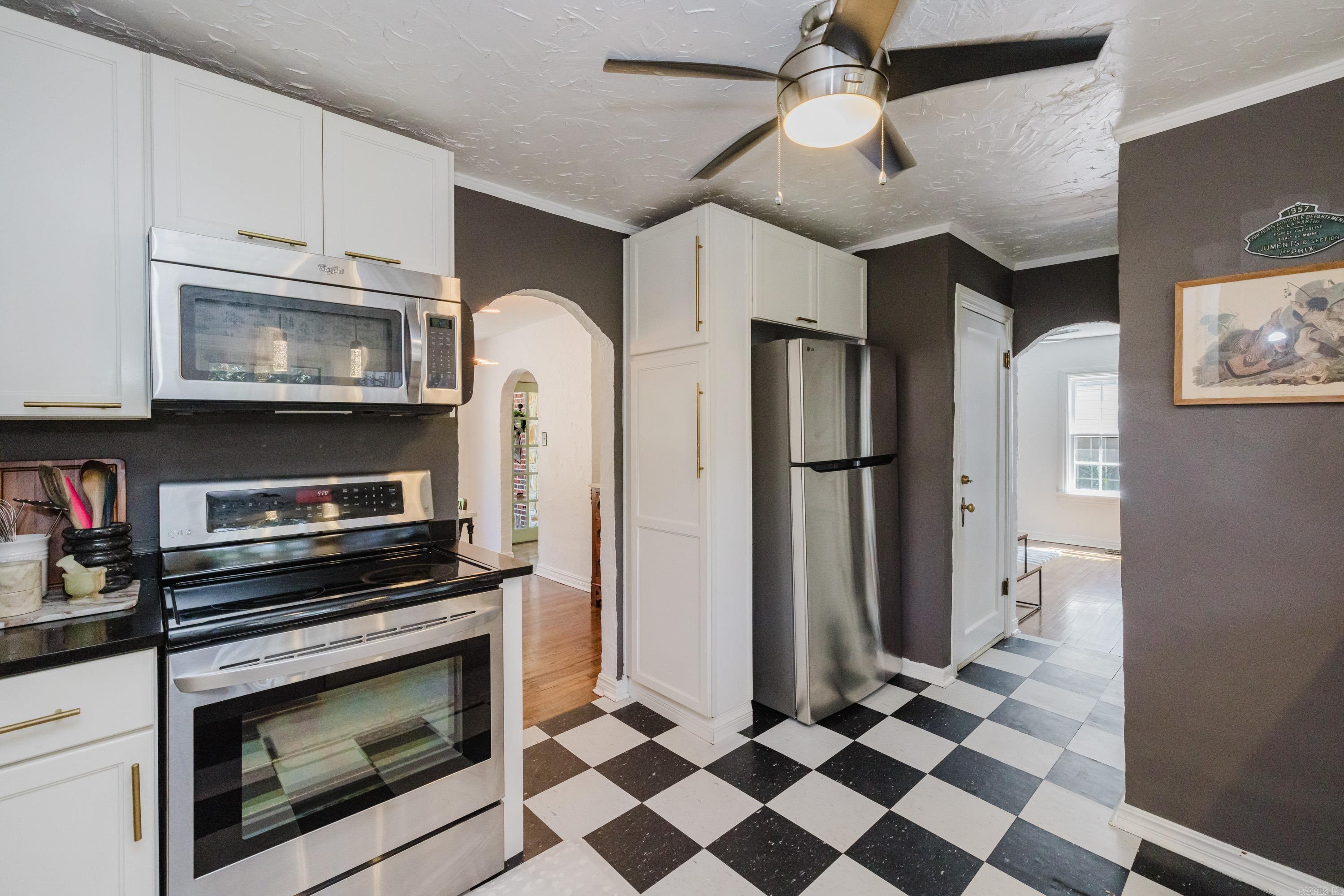 312 Skyline Drive Property Photo 18