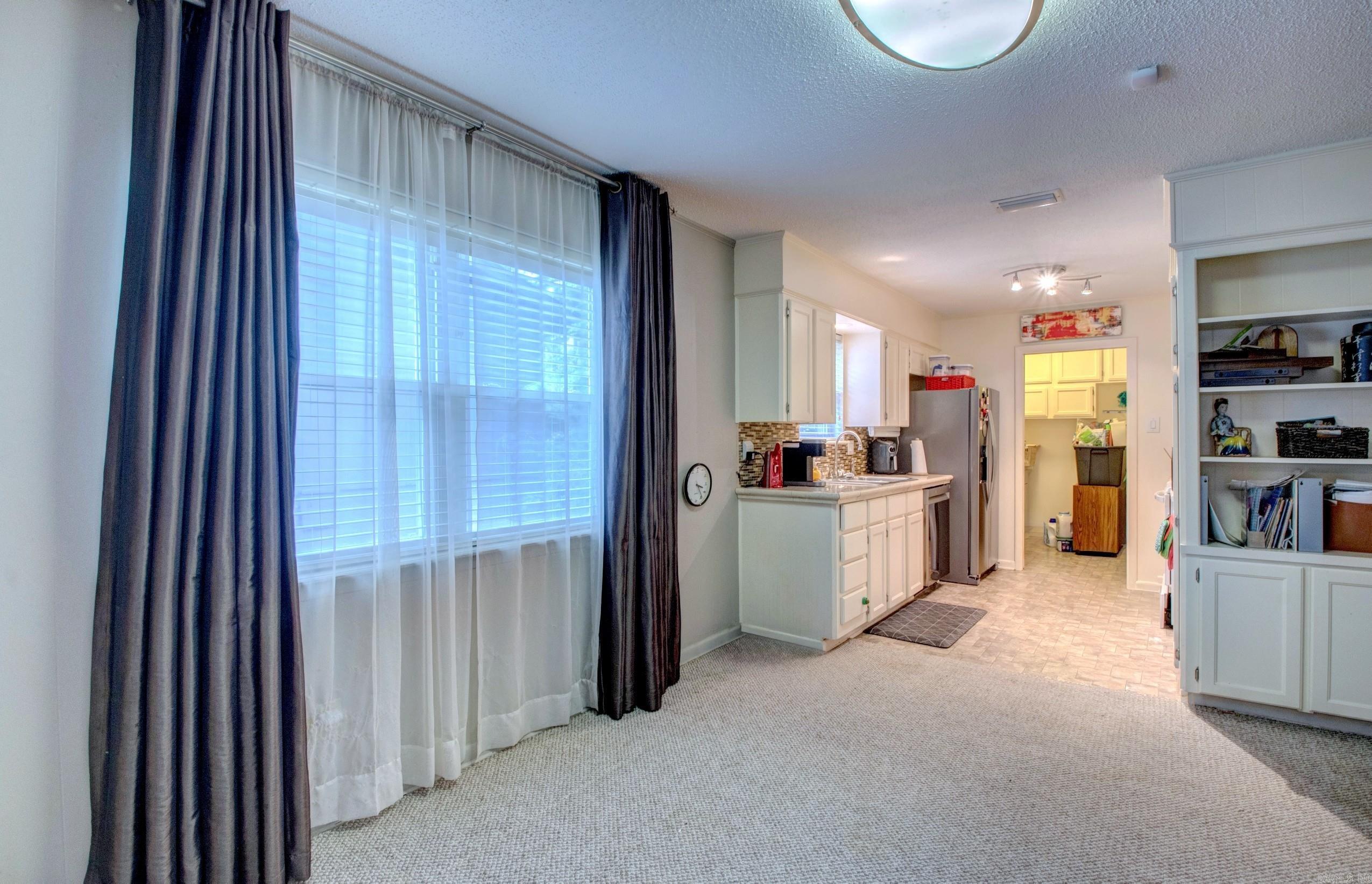 212 Alamo Drive Property Photo 10