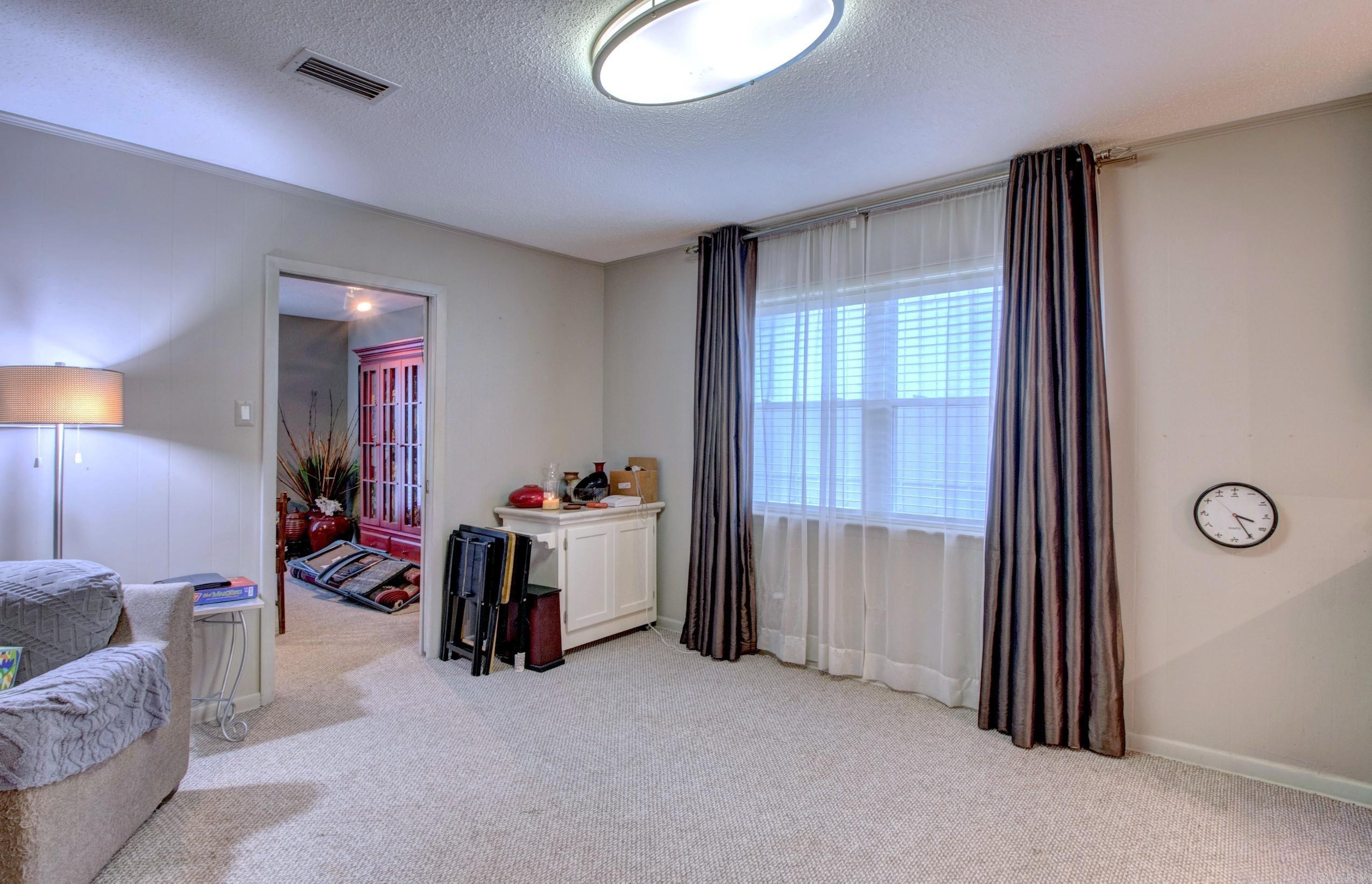 212 Alamo Drive Property Photo 11