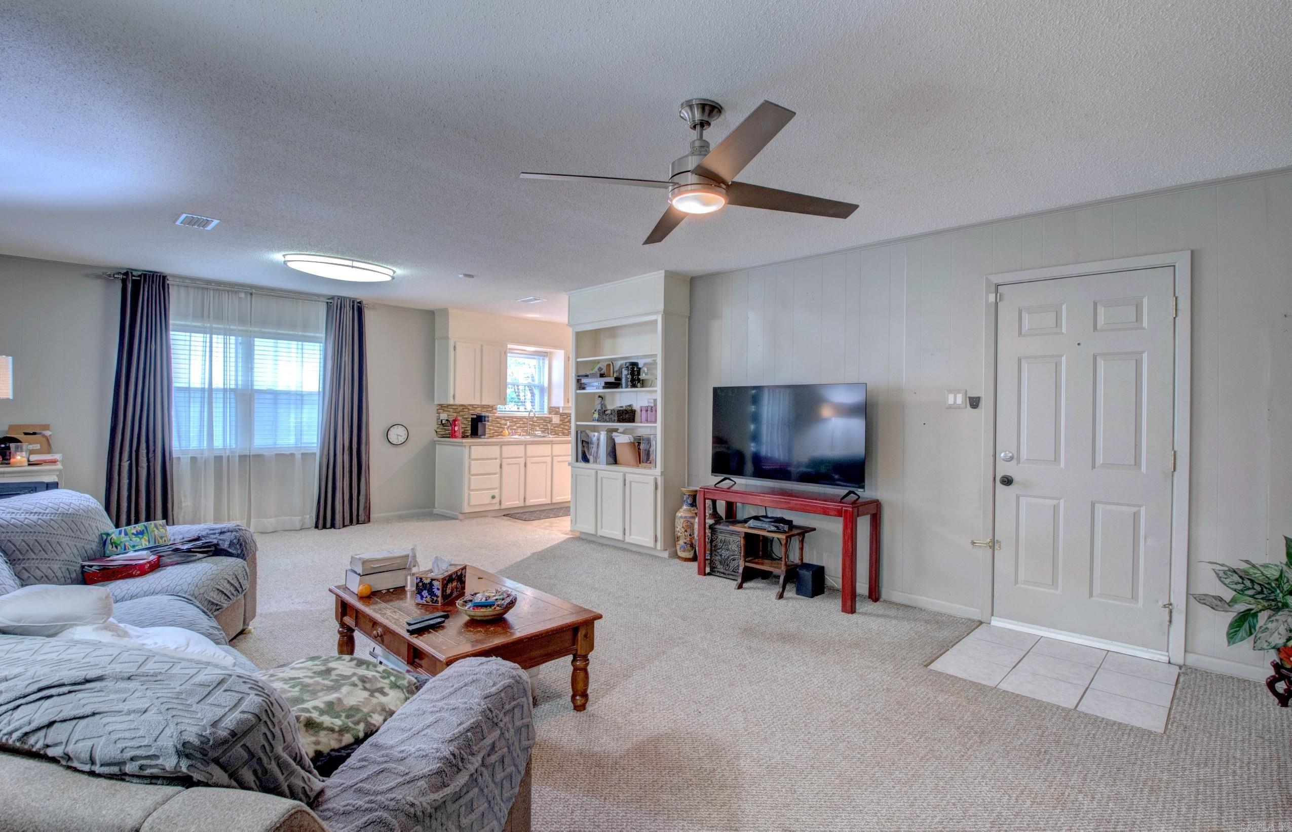 212 Alamo Drive Property Photo 16