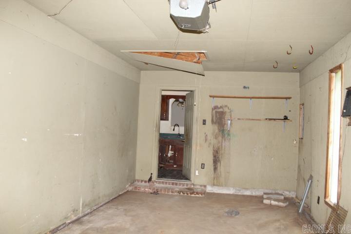 1610 N Lowe Street Property Photo 10