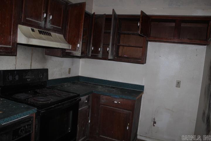 1610 N Lowe Street Property Photo 13