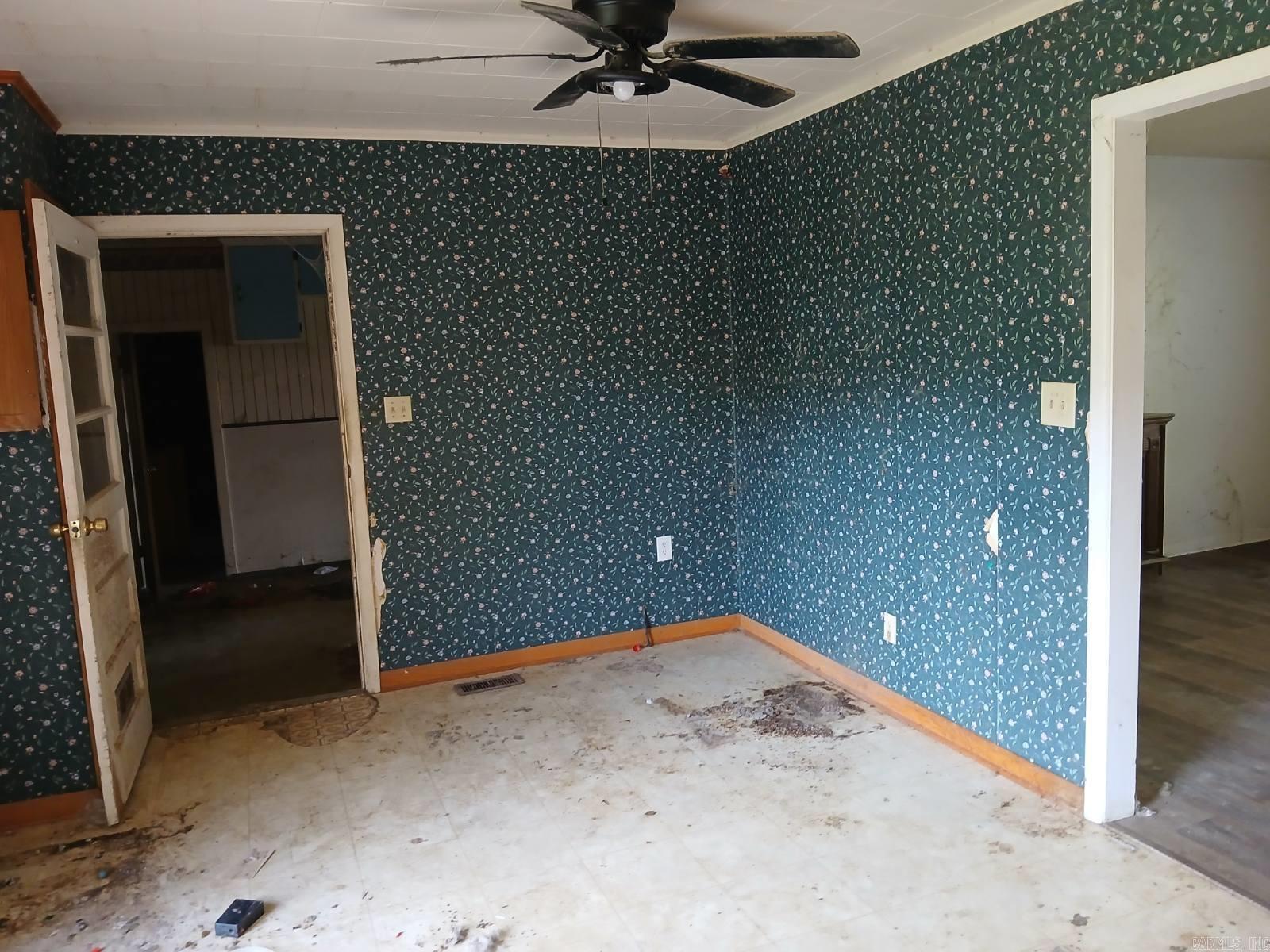 896 S 12th Avenue Property Photo 32