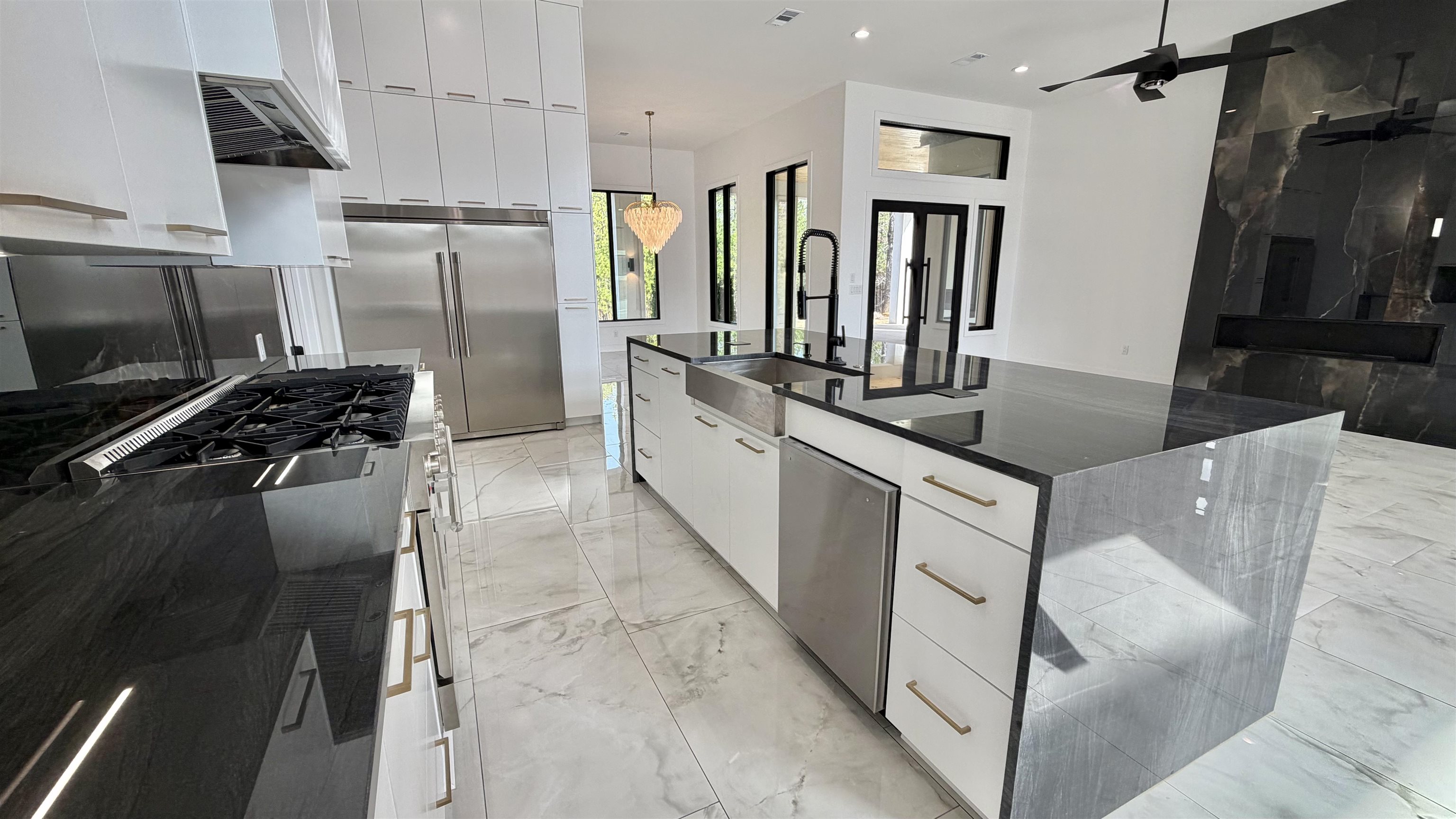 84 Orle Circle Property Photo 10
