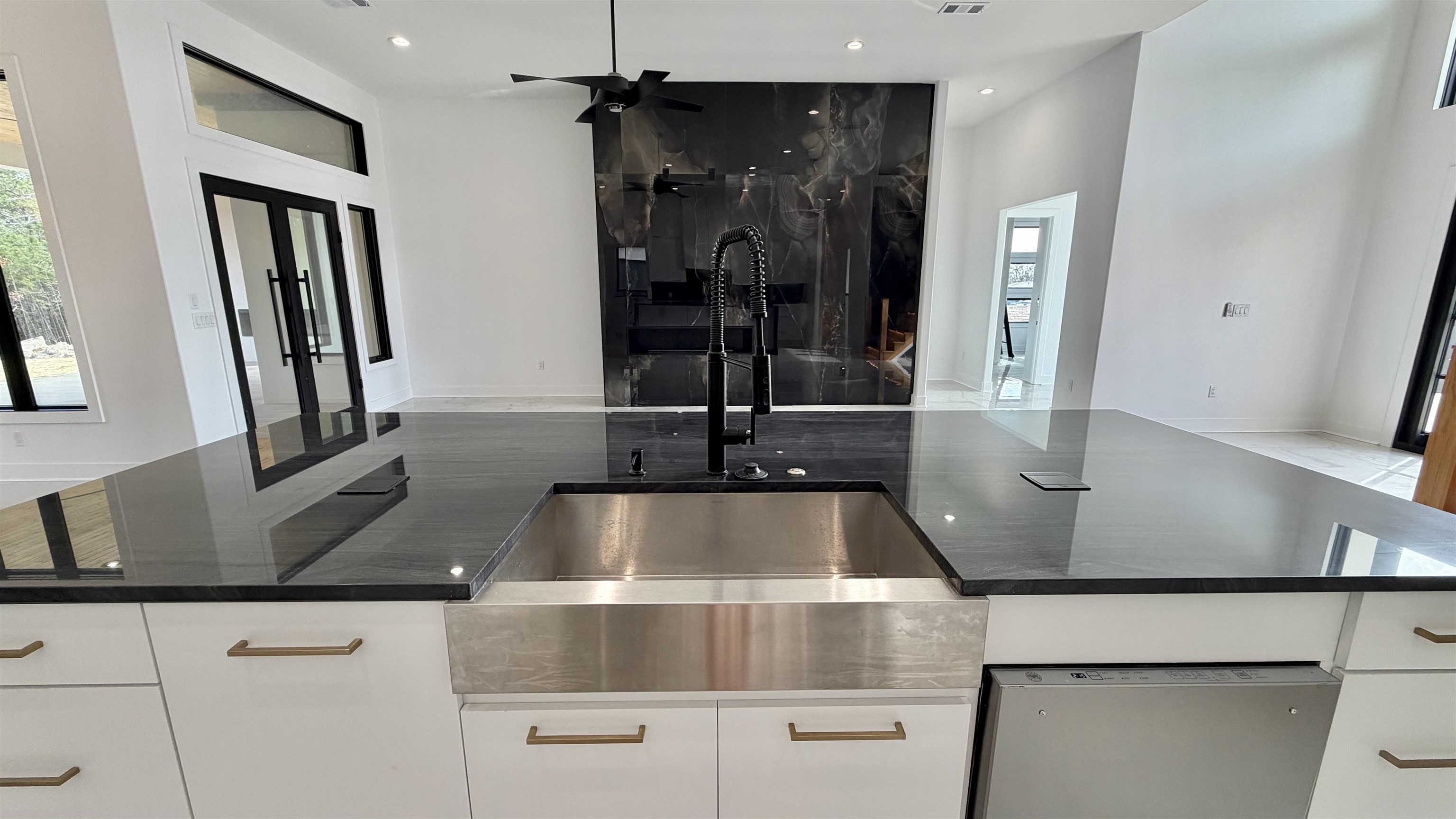 84 Orle Circle Property Photo 13