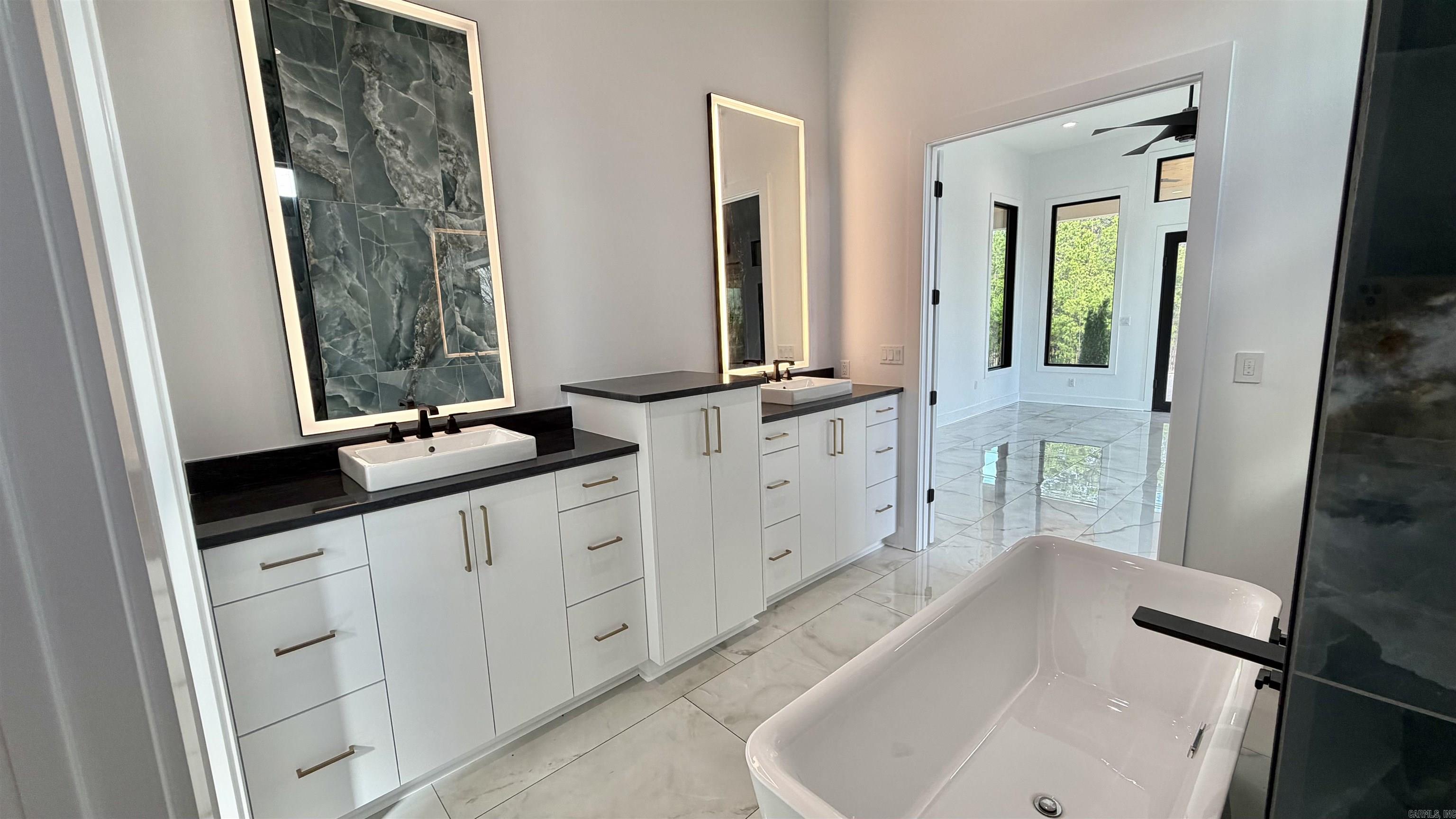 84 Orle Circle Property Photo 15