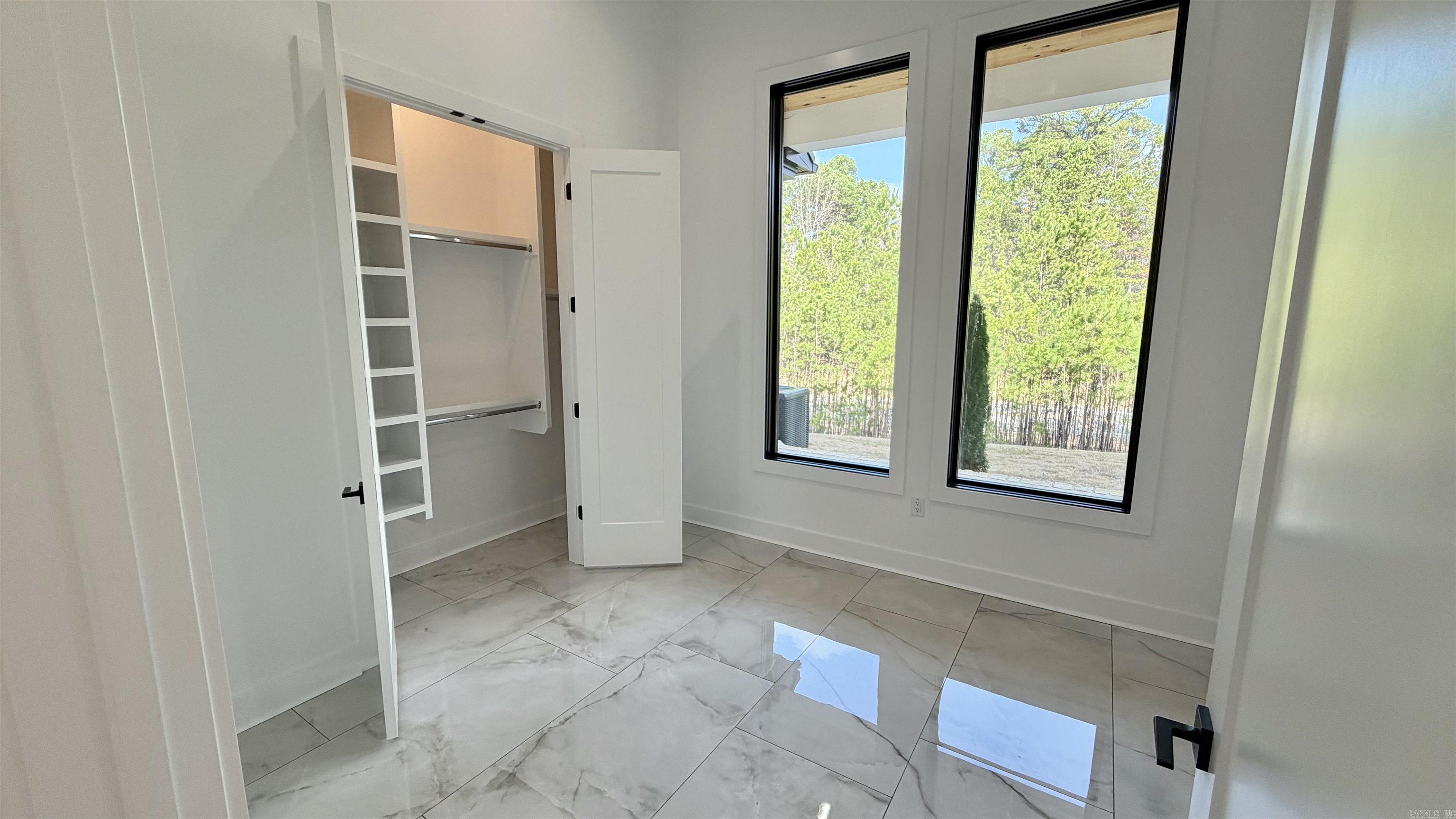 84 Orle Circle Property Photo 22