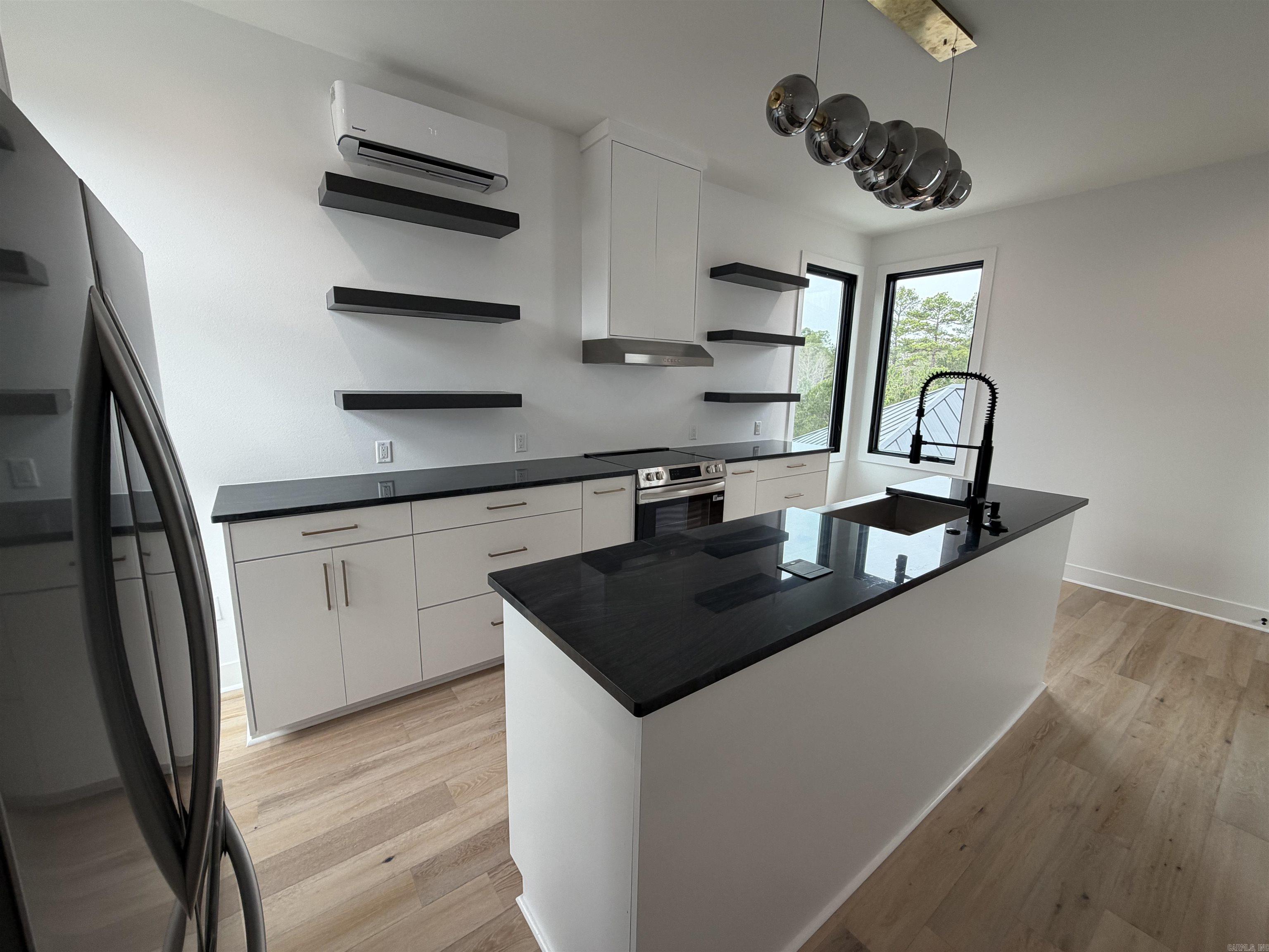 84 Orle Circle Property Photo 49