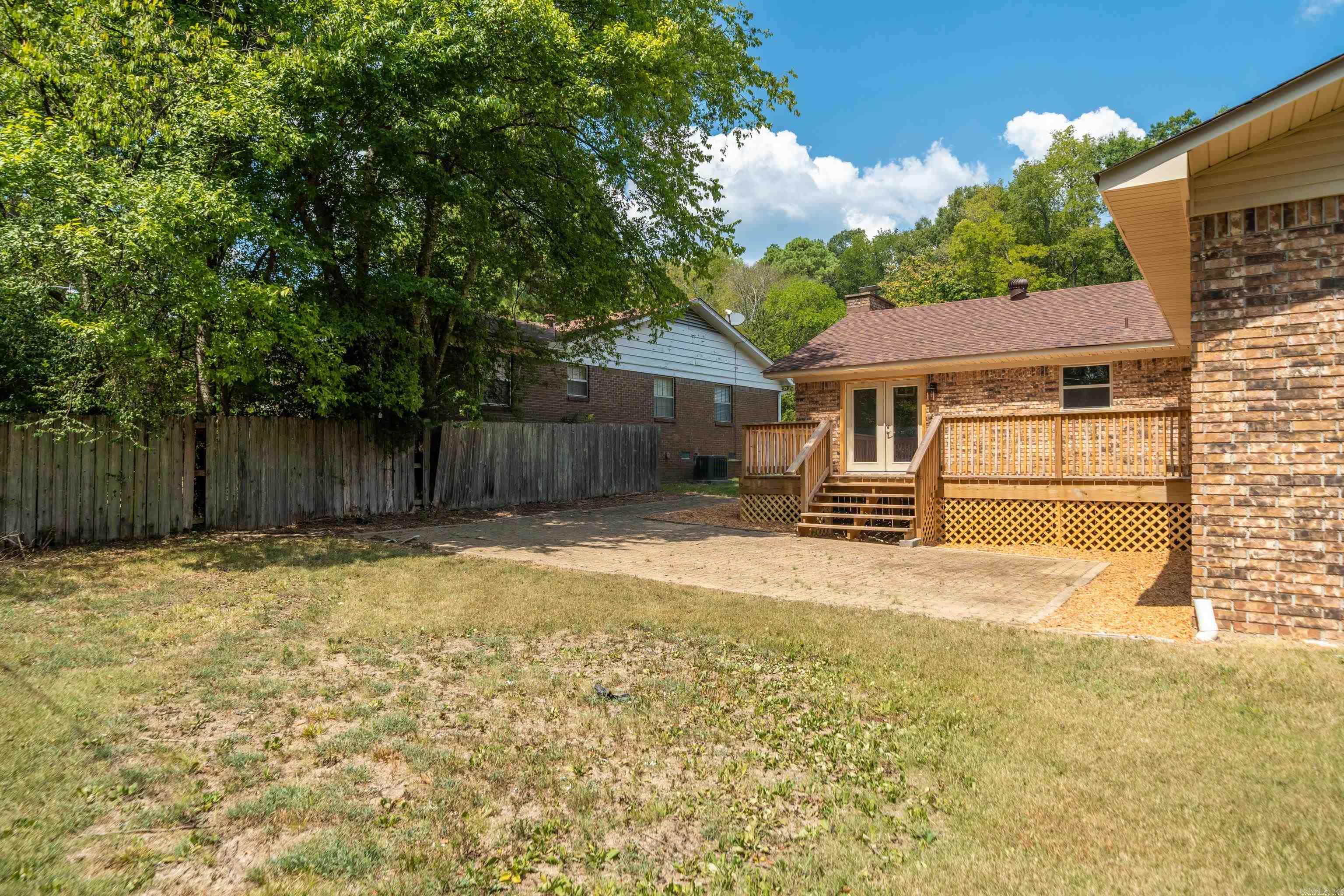 336 Melwood St Property Photo 45