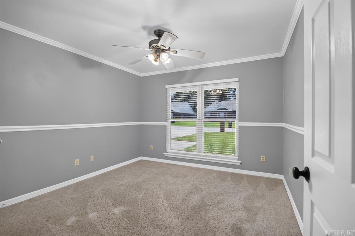 10 Nevada Ln Property Photo 17