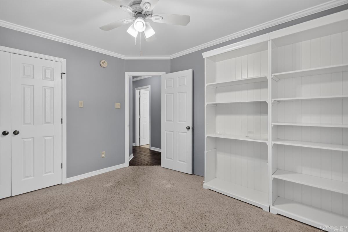 10 Nevada Ln Property Photo 19