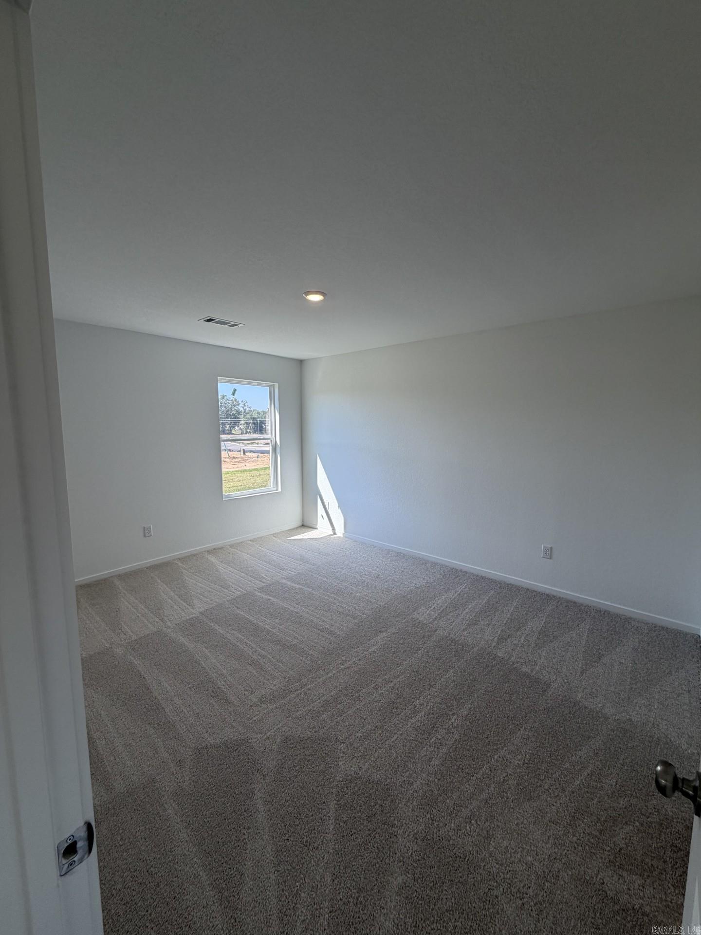 129 Flat Wood Avenue Property Photo 7
