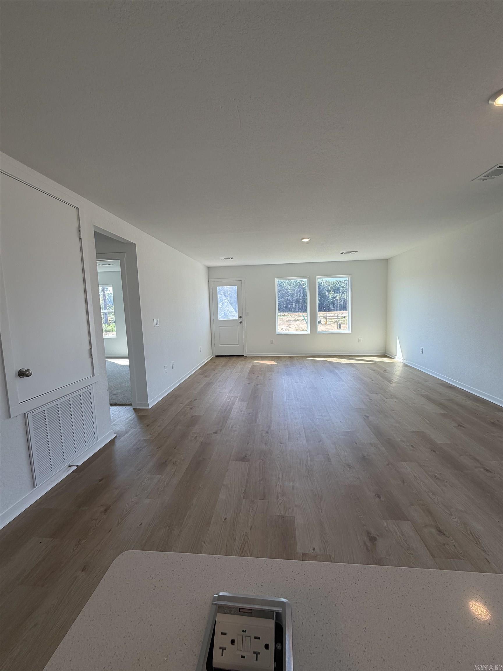 125 Flat Wood Avenue Property Photo 4