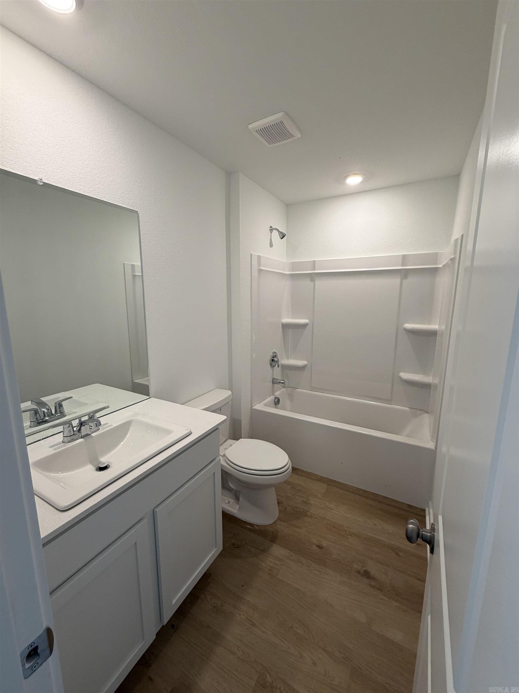 125 Flat Wood Avenue Property Photo 9