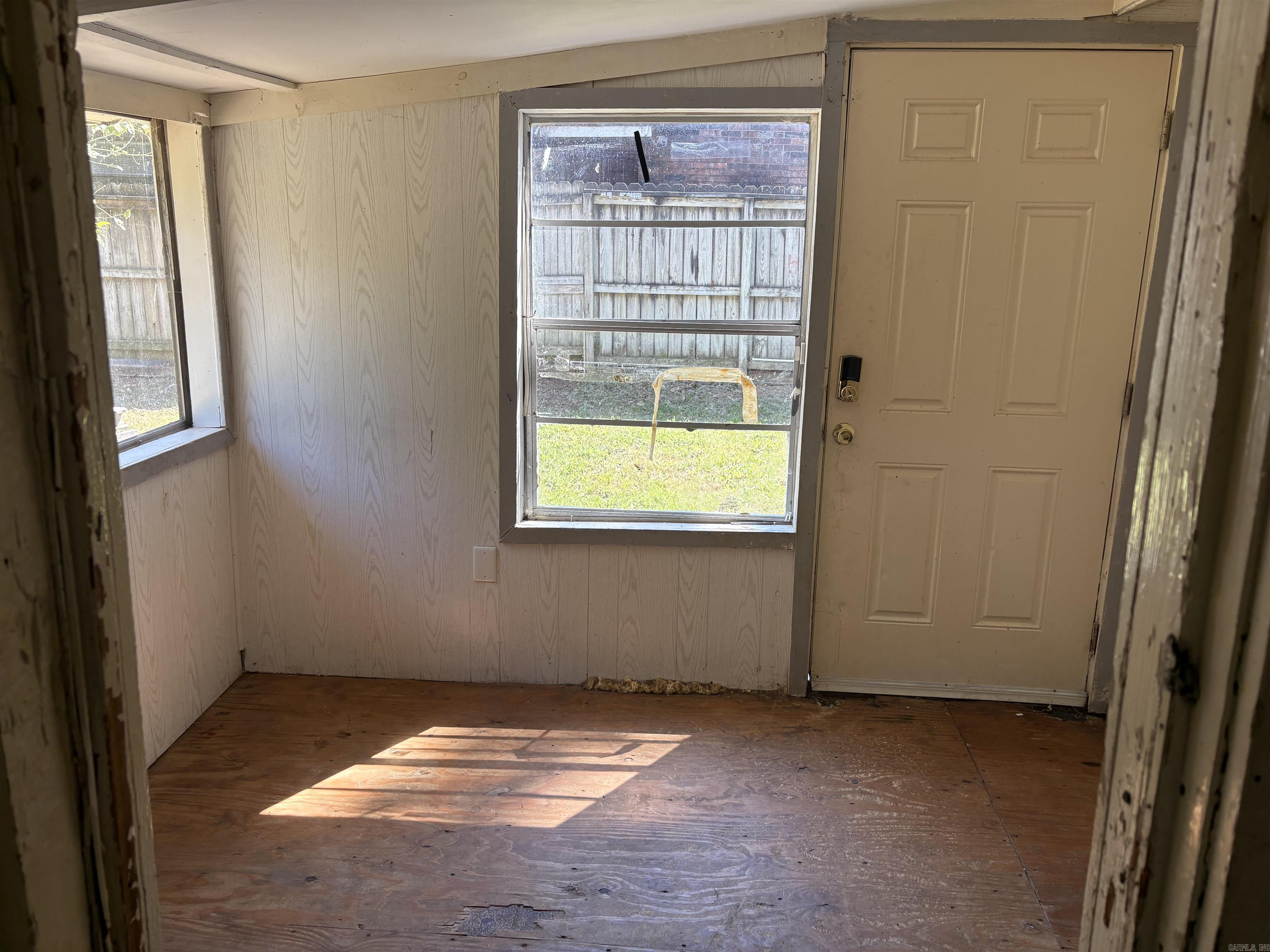 602 N Horton Property Photo 6