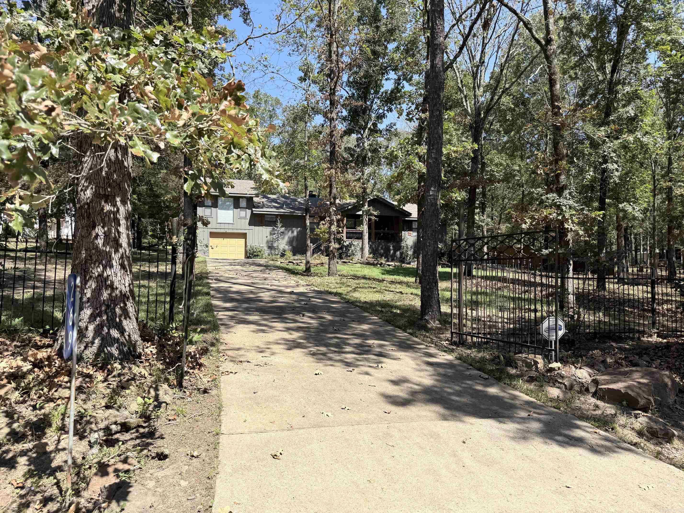 269 Valhalla Property Photo 2