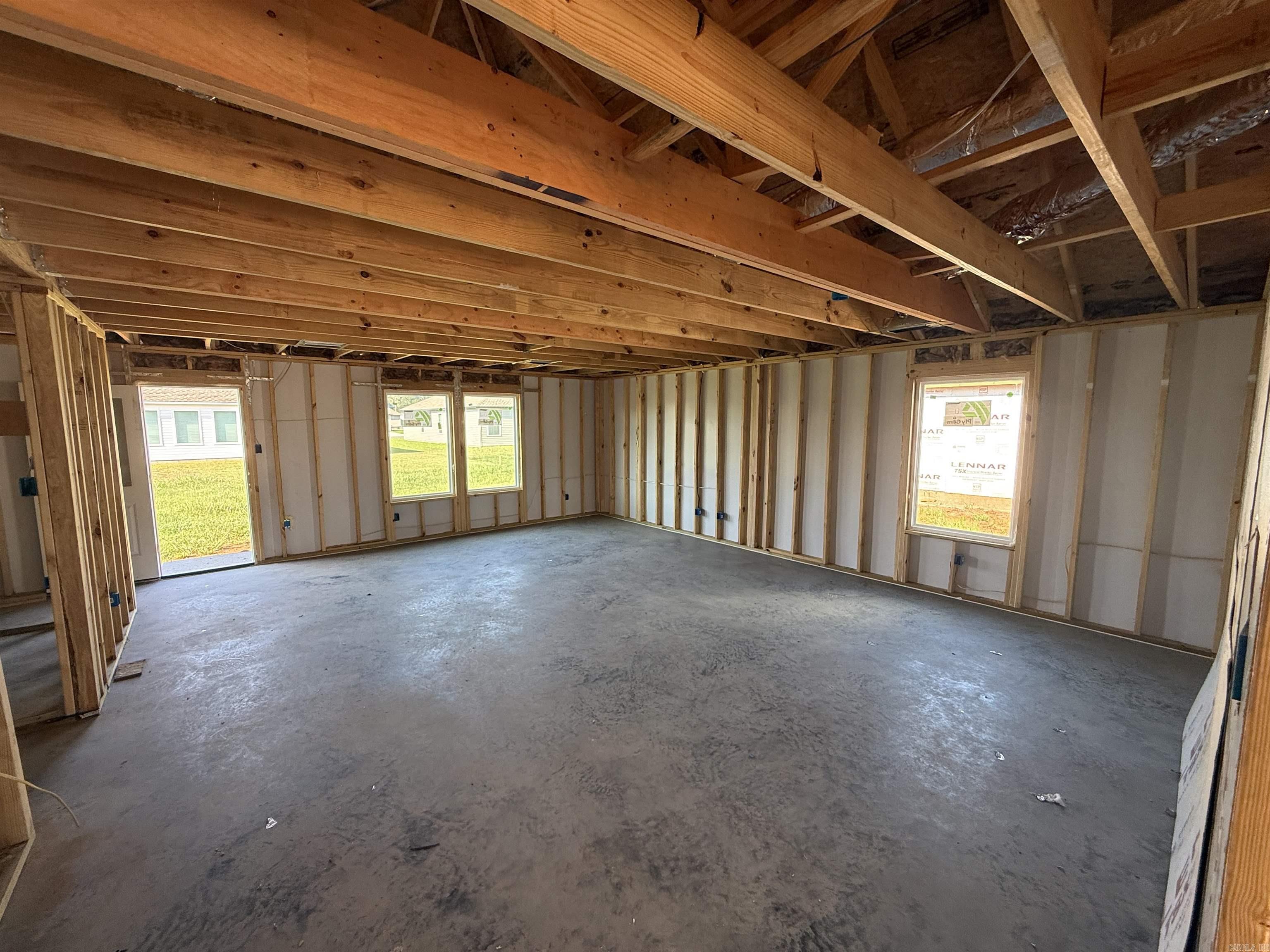 115 King Ranch Drive Property Photo 3