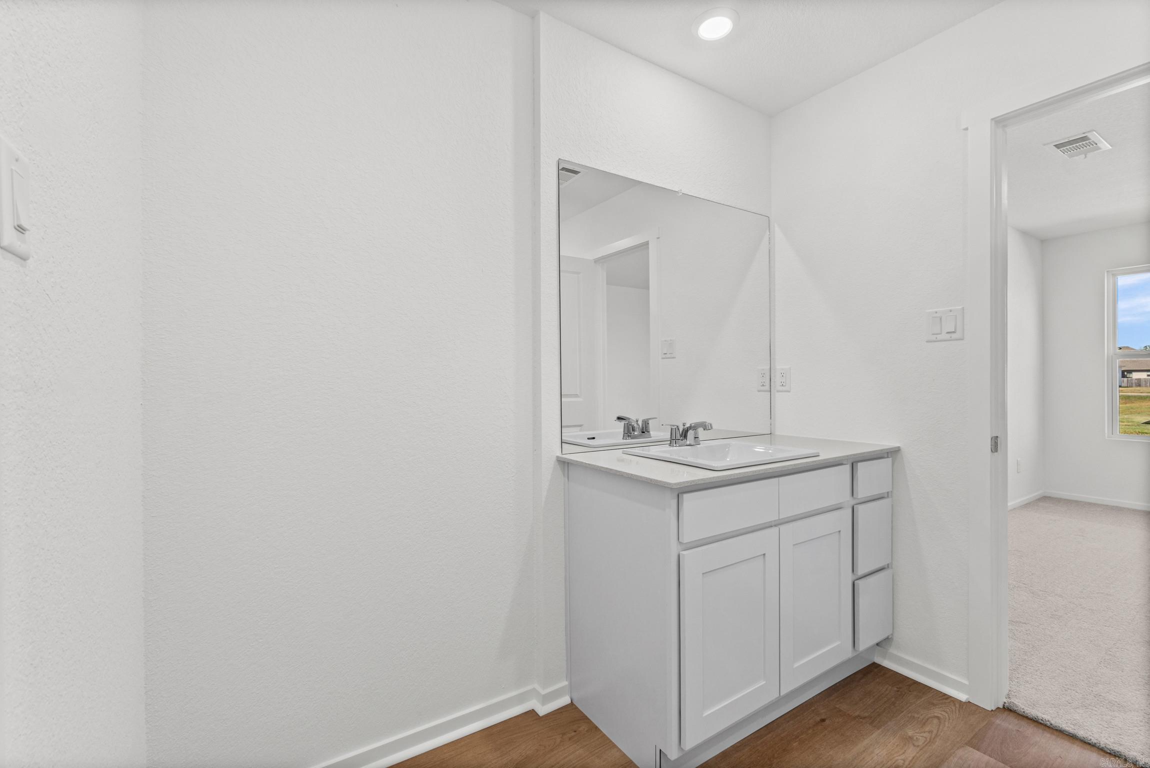 115 King Ranch Drive Property Photo 16