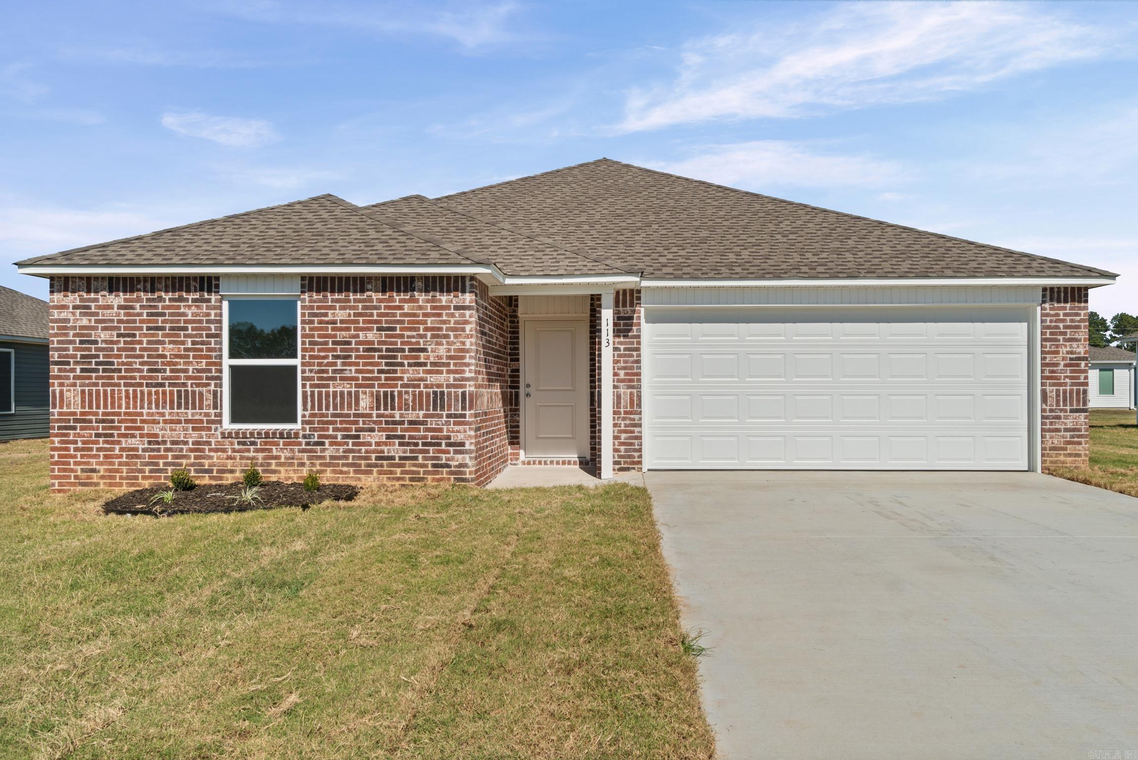 113 King Ranch Drive Property Photo 1