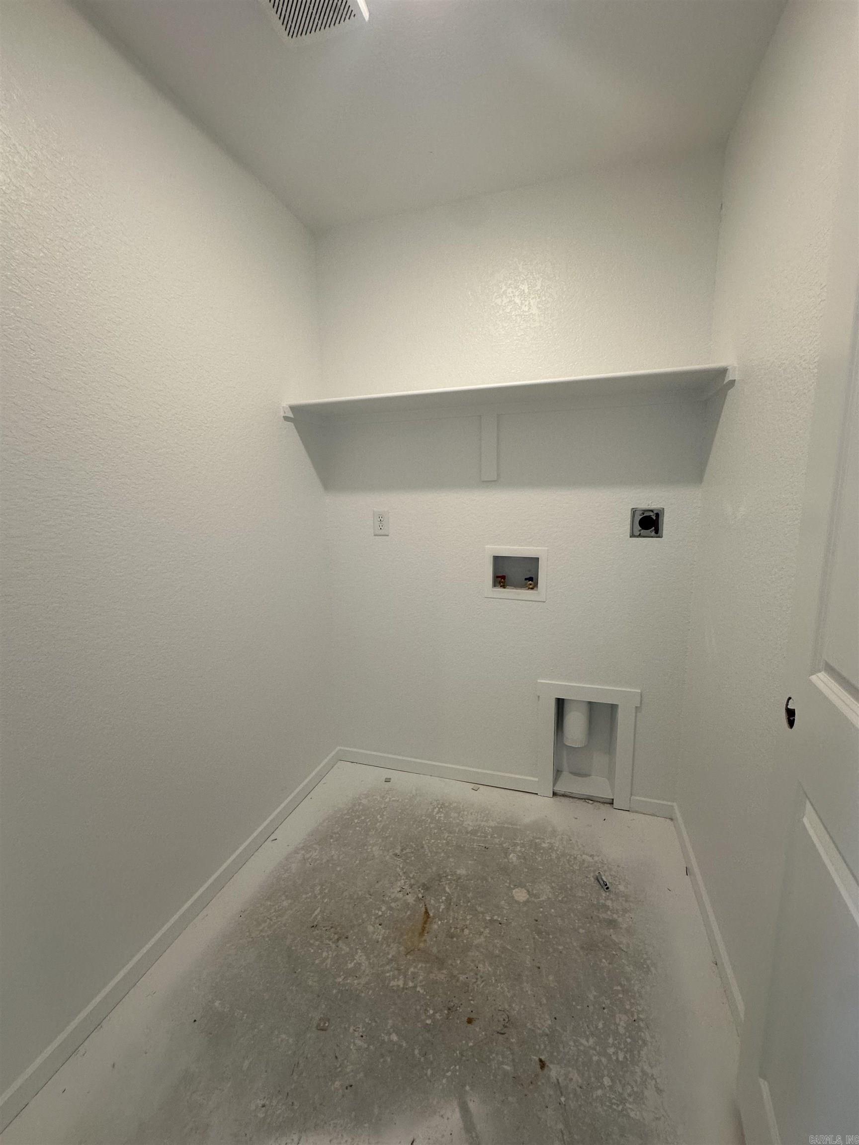 113 King Ranch Drive Property Photo 6