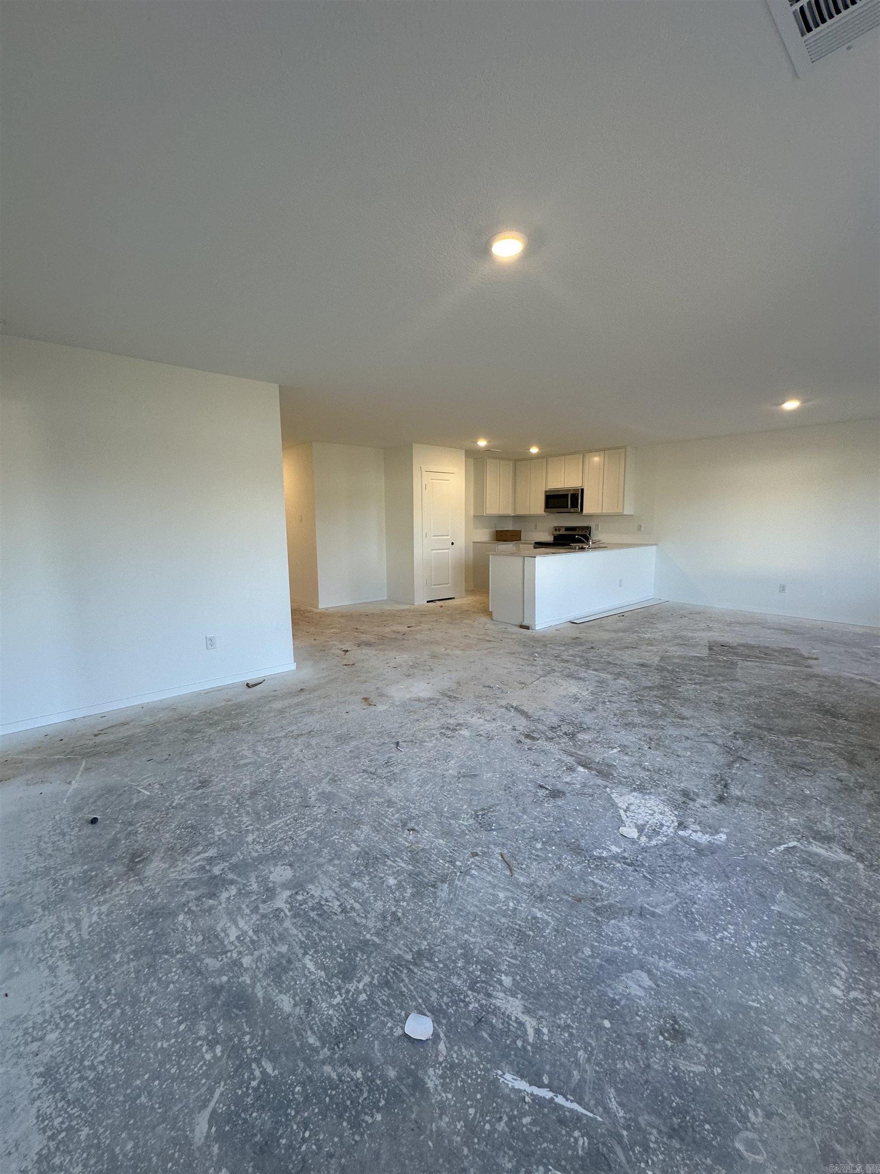 113 King Ranch Drive Property Photo 9