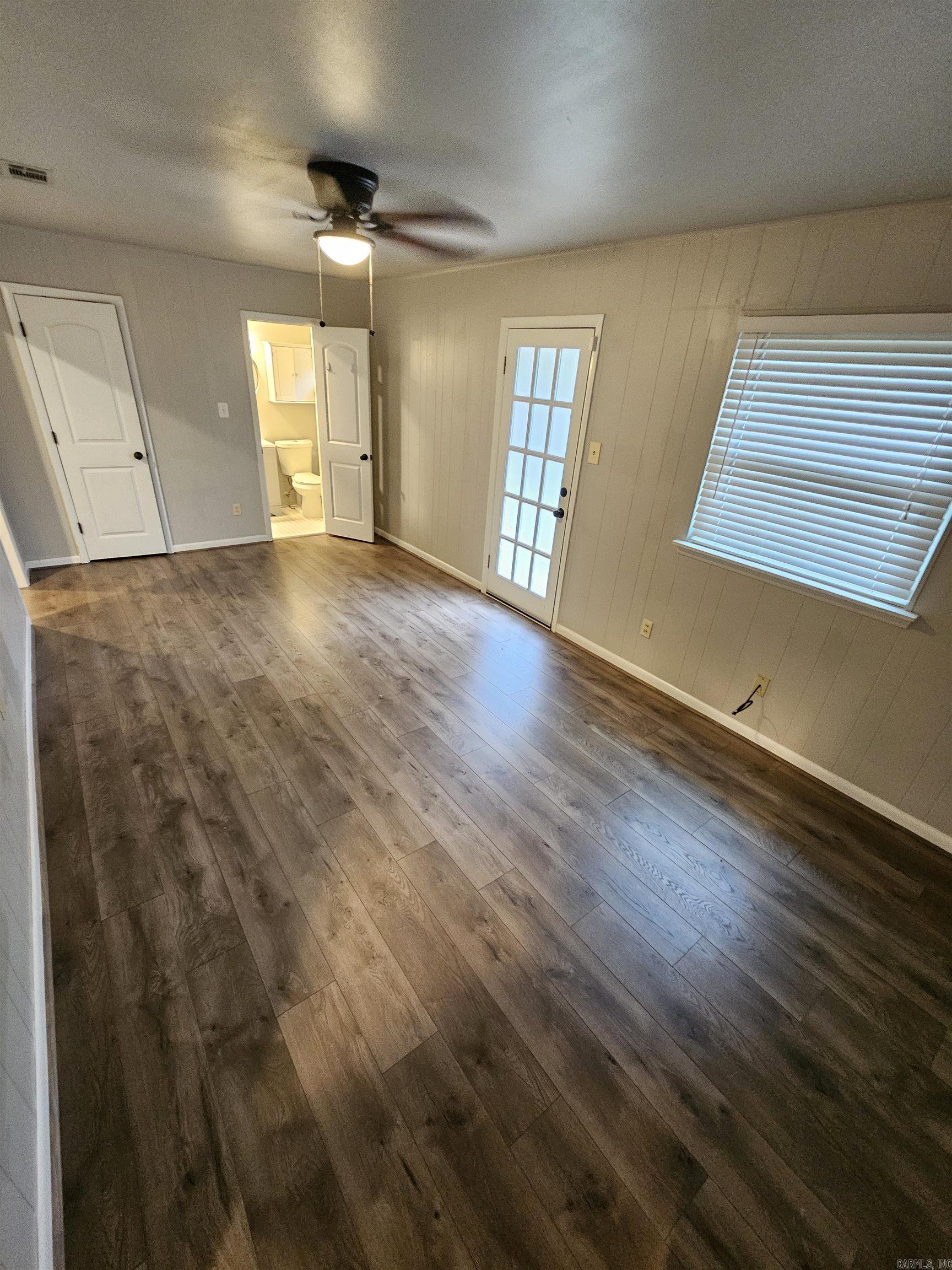 709 N Buchanan Street Property Photo 11