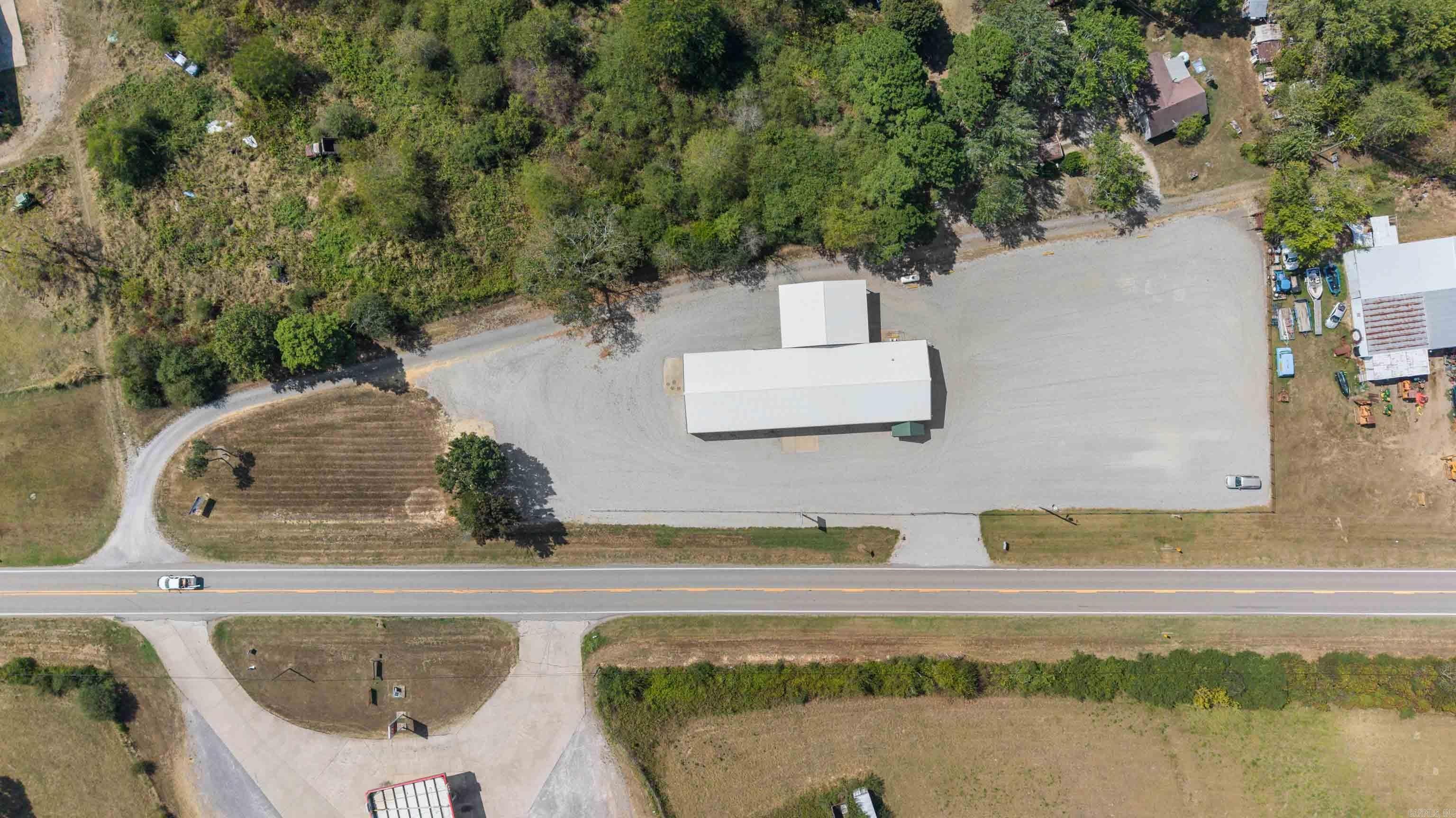 10276 Heber Springs Rd Property Photo 4