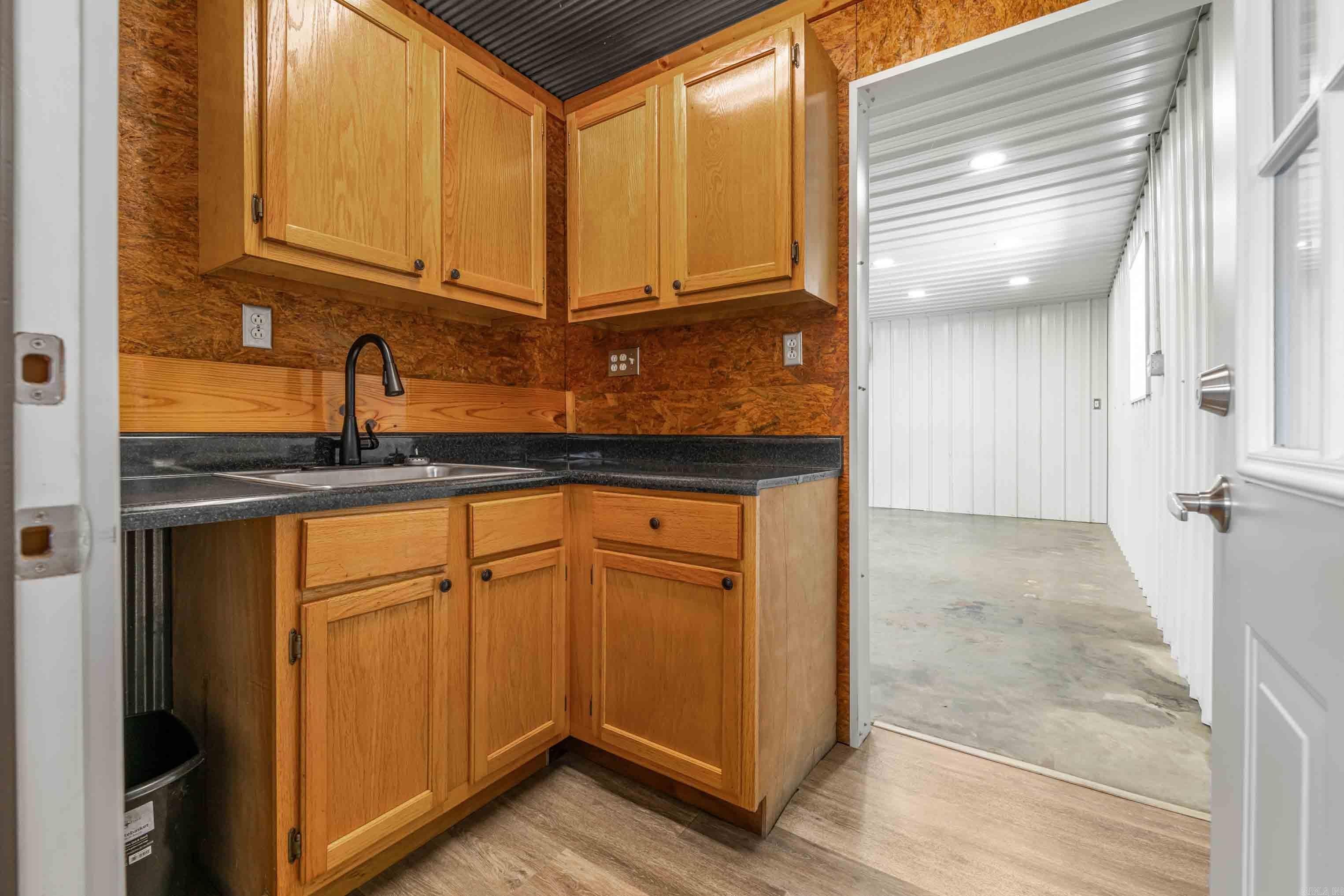10276 Heber Springs Rd Property Photo 8