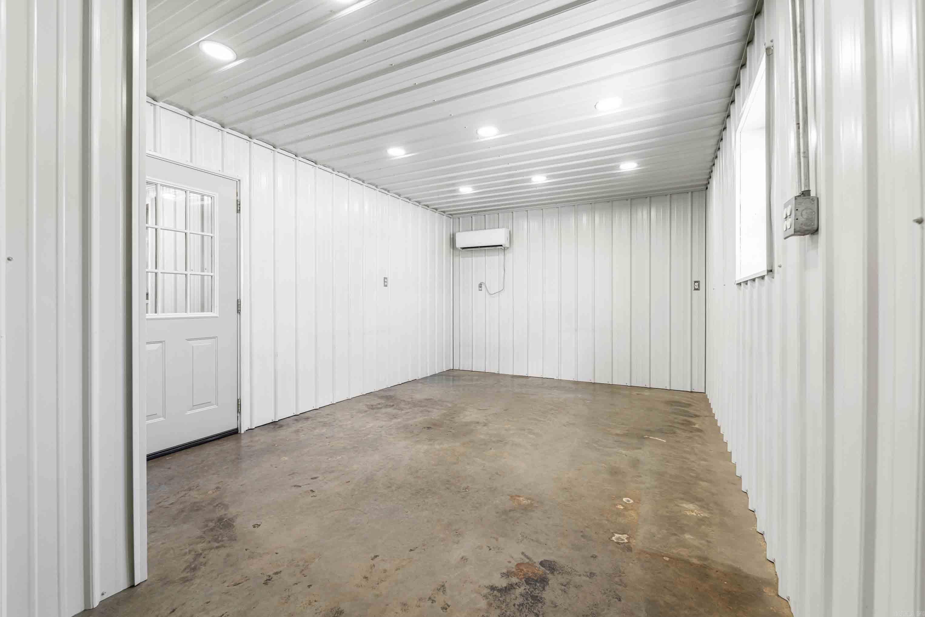 10276 Heber Springs Rd Property Photo 11