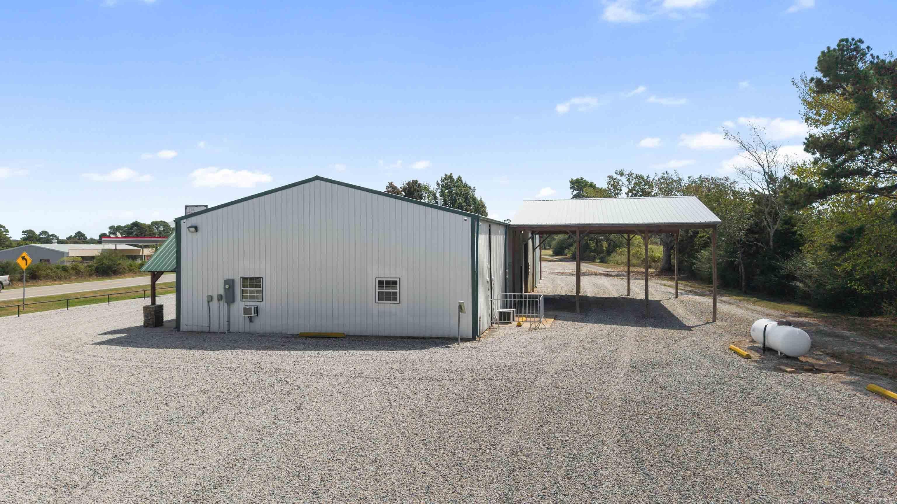 10276 Heber Springs Rd Property Photo 26