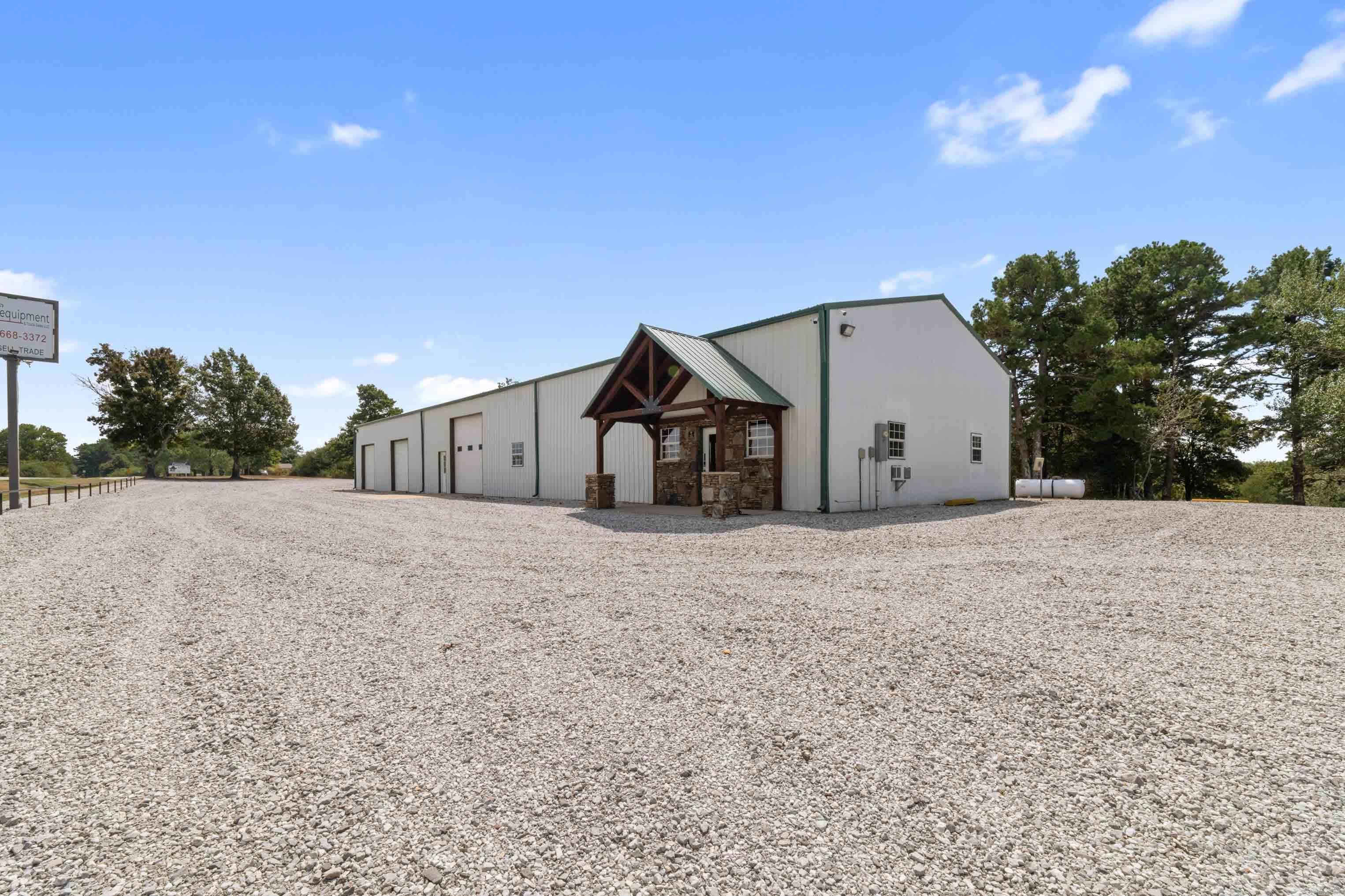 10276 Heber Springs Rd Property Photo 28