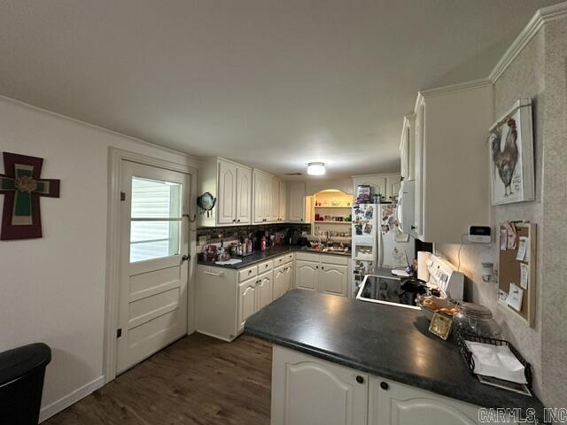 502 S Main Street Property Photo 6
