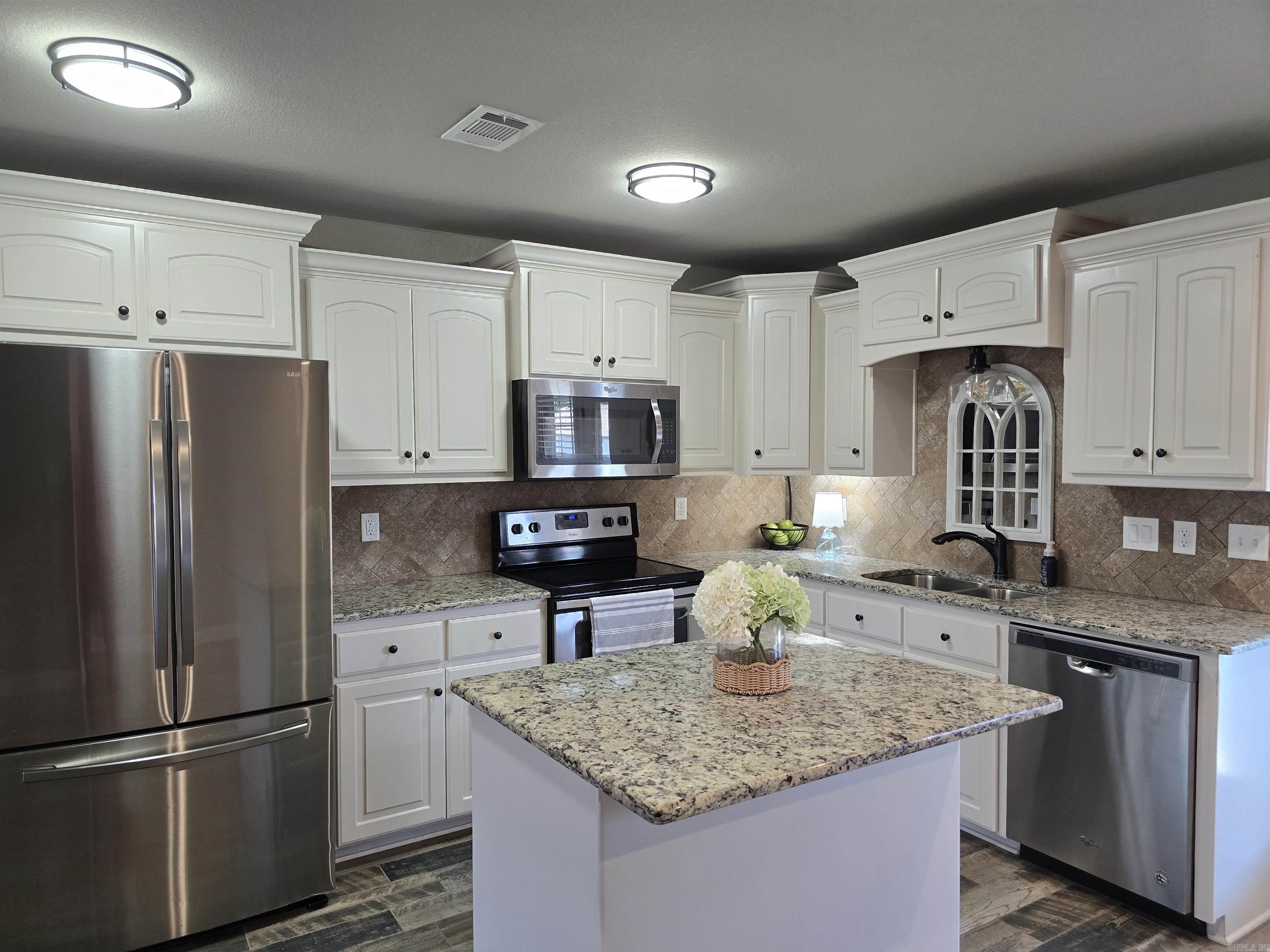 62 Grand Stand Drive Property Photo 10