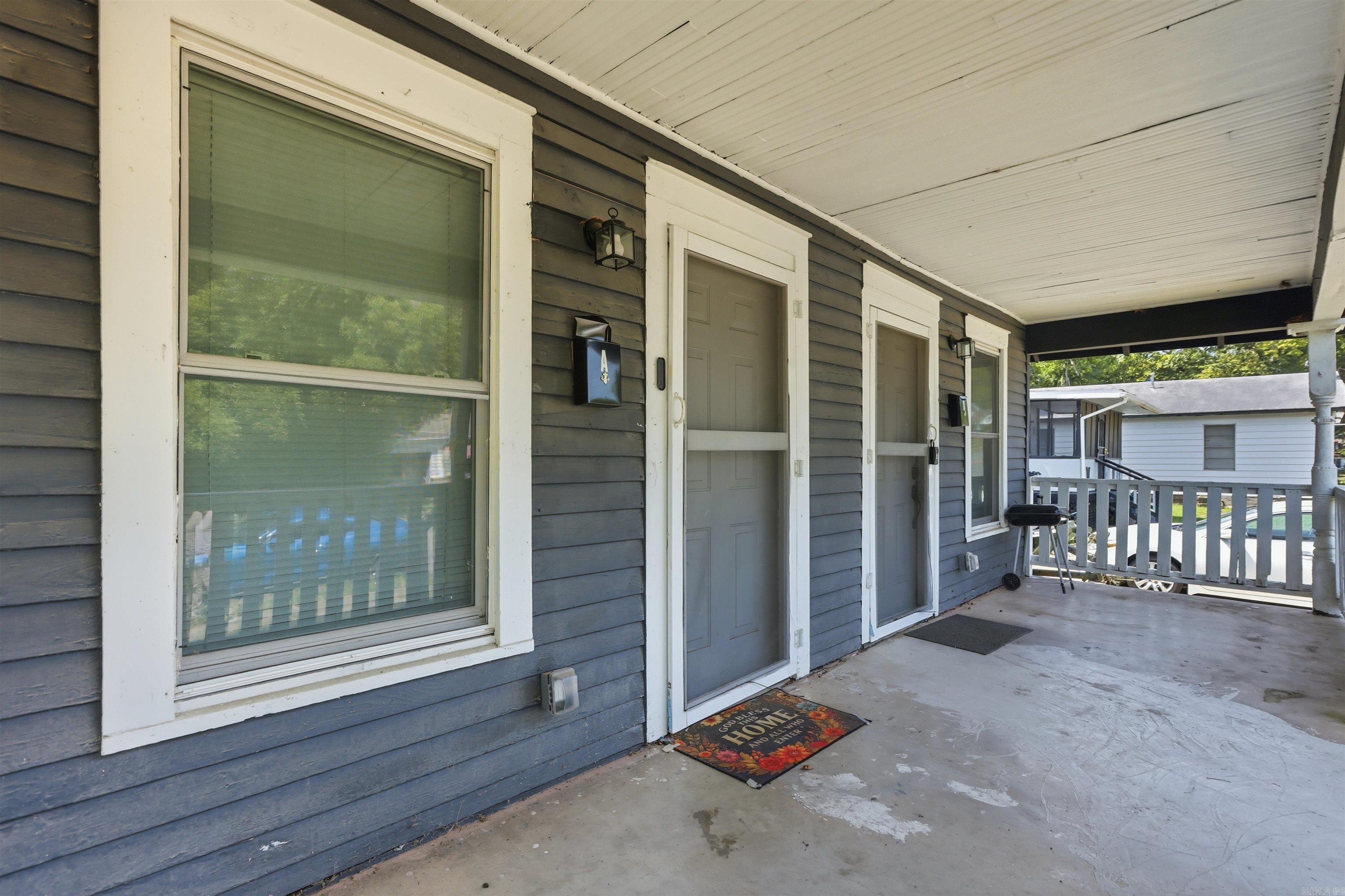 1001 W 33rd Street Property Photo 7