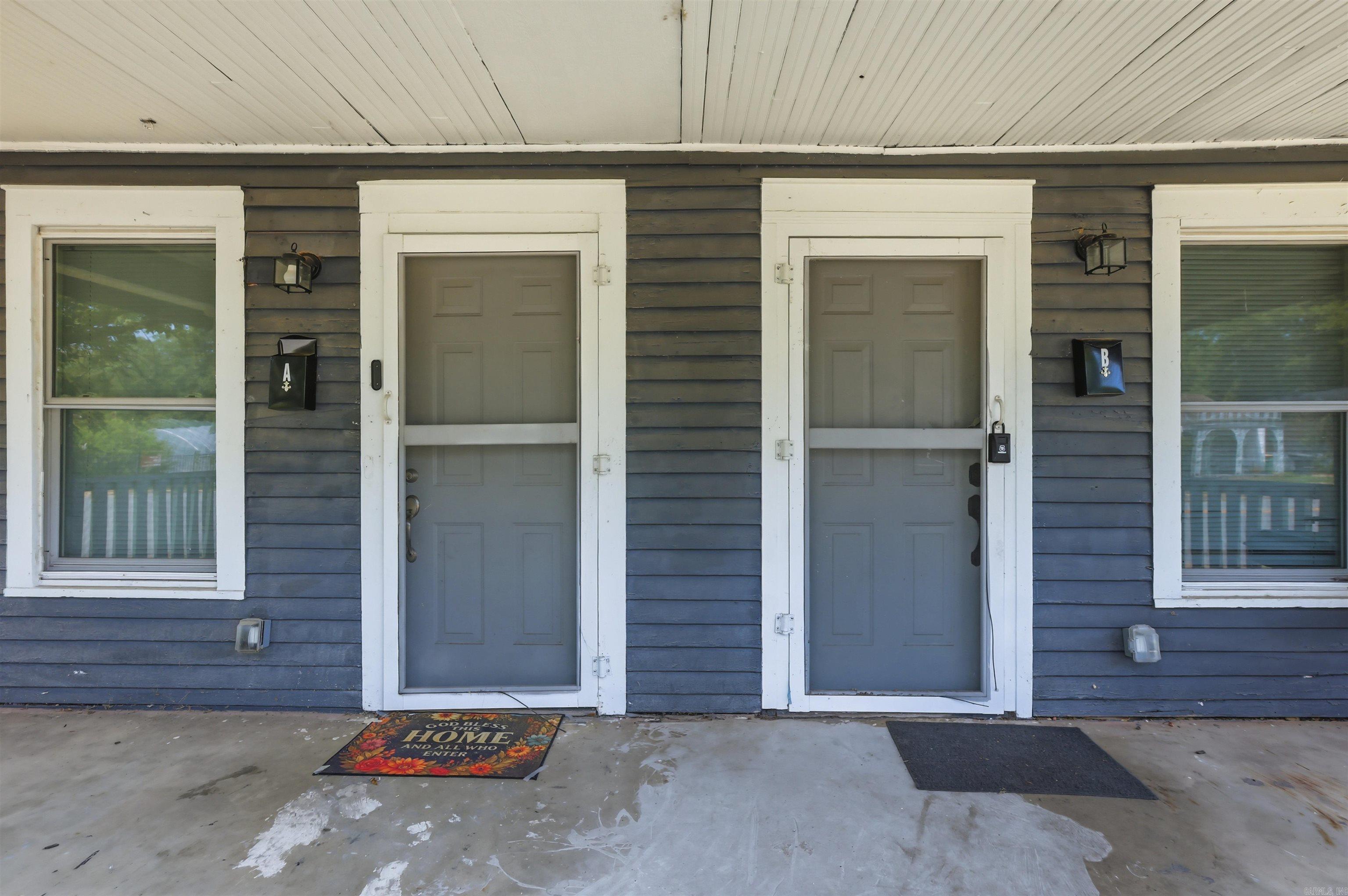 1001 W 33rd Street Property Photo 9