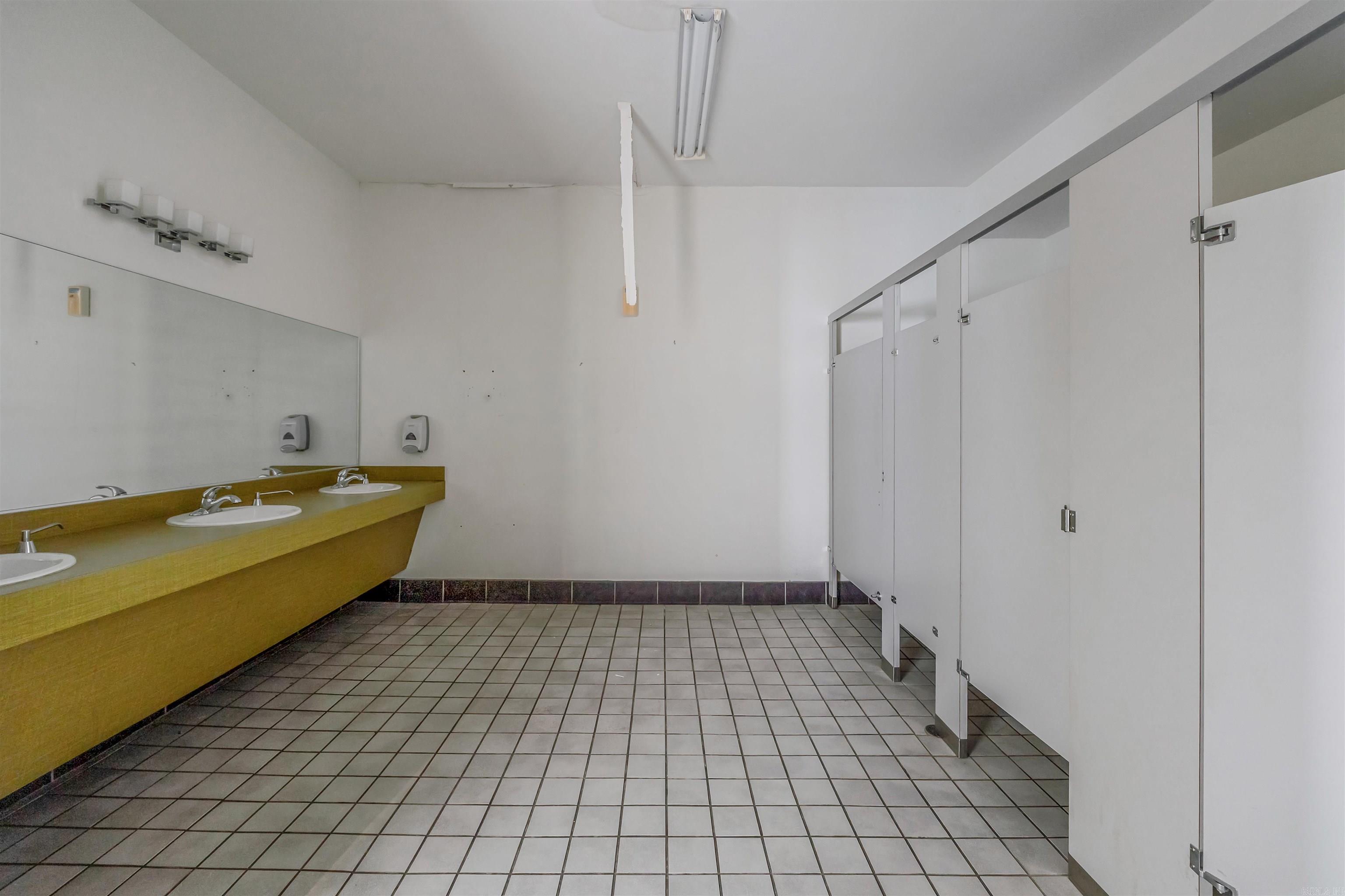 8406 Highway 107 Property Photo 9