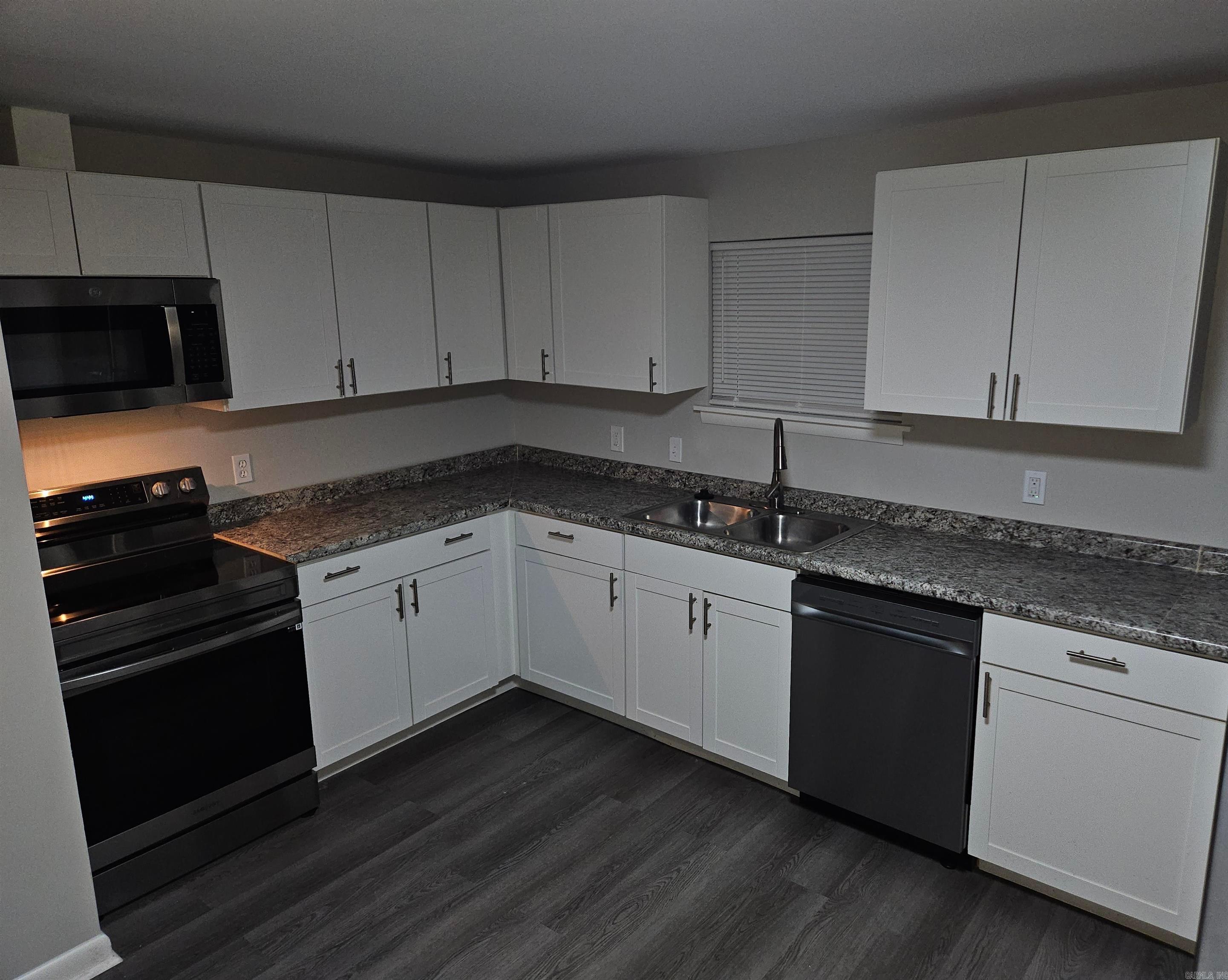 503 Grandview Street Property Photo 5