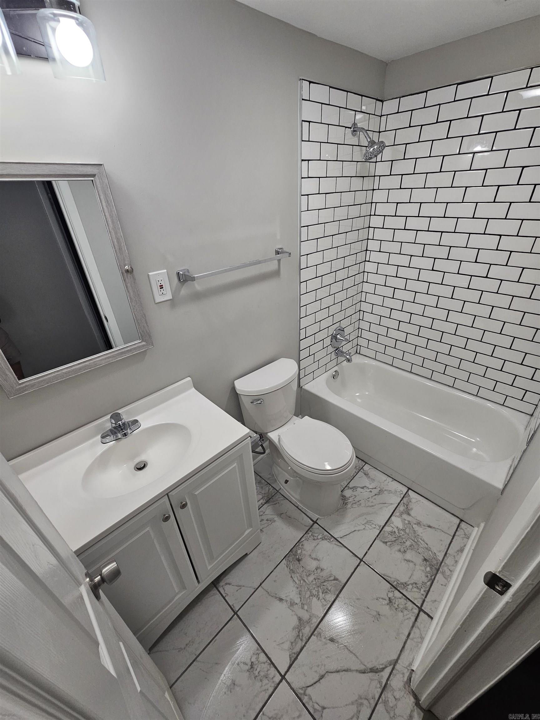 503 Grandview Street Property Photo 8