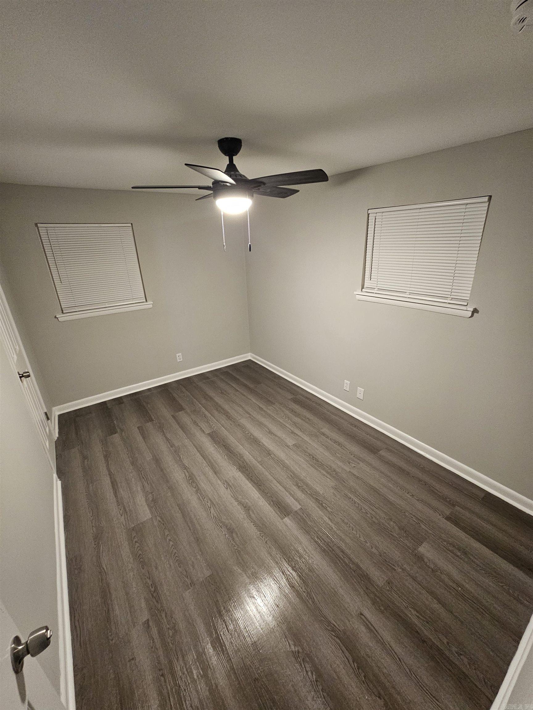 503 Grandview Street Property Photo 10
